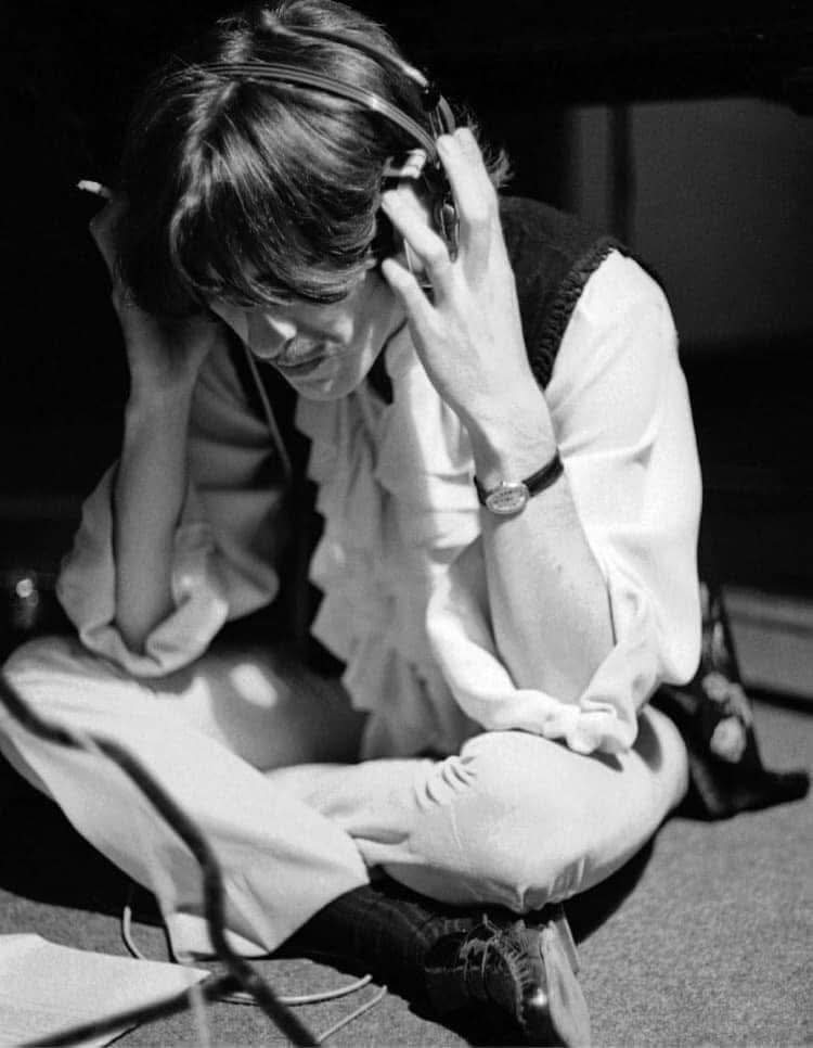 Abbey - 🎵 Today’s “Songs the Beatles Didn’t Do”: Isn’t It a Pity George ...