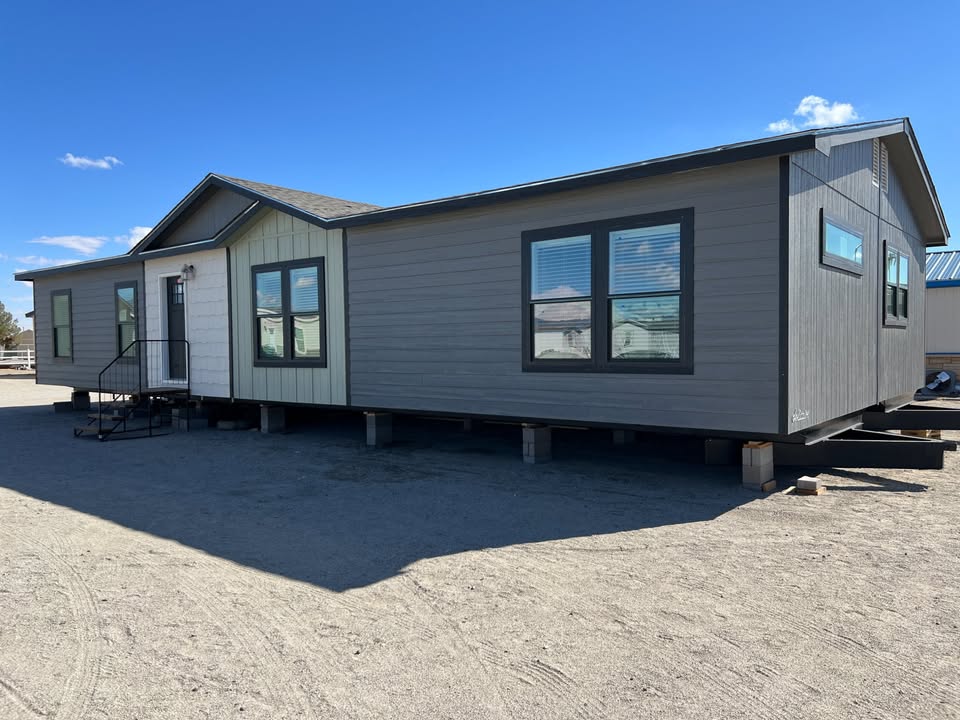 🔥 $139,995 – Brand... - Palm Harbor Homes of Central Texas | Facebook