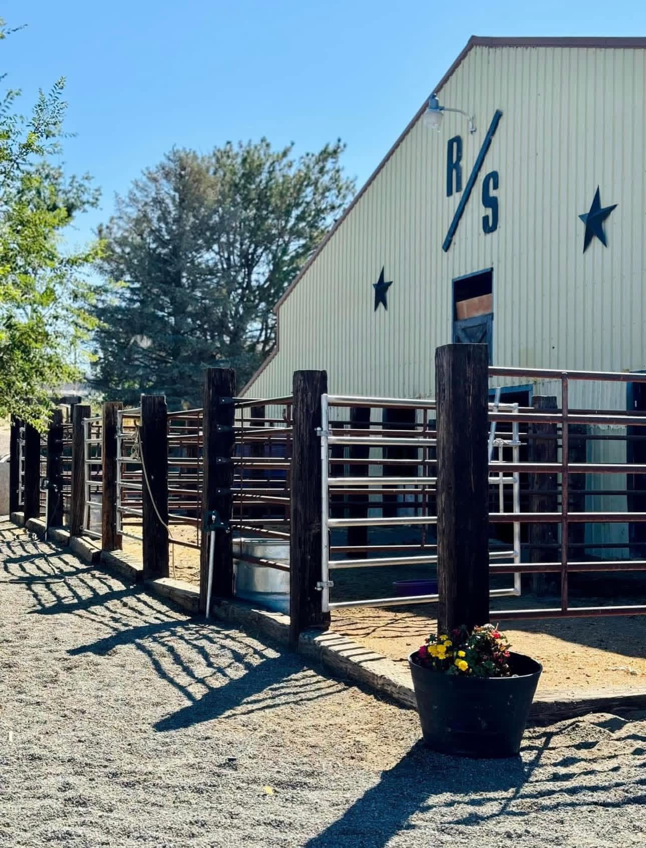 R bar S Ranch | Powell Butte OR