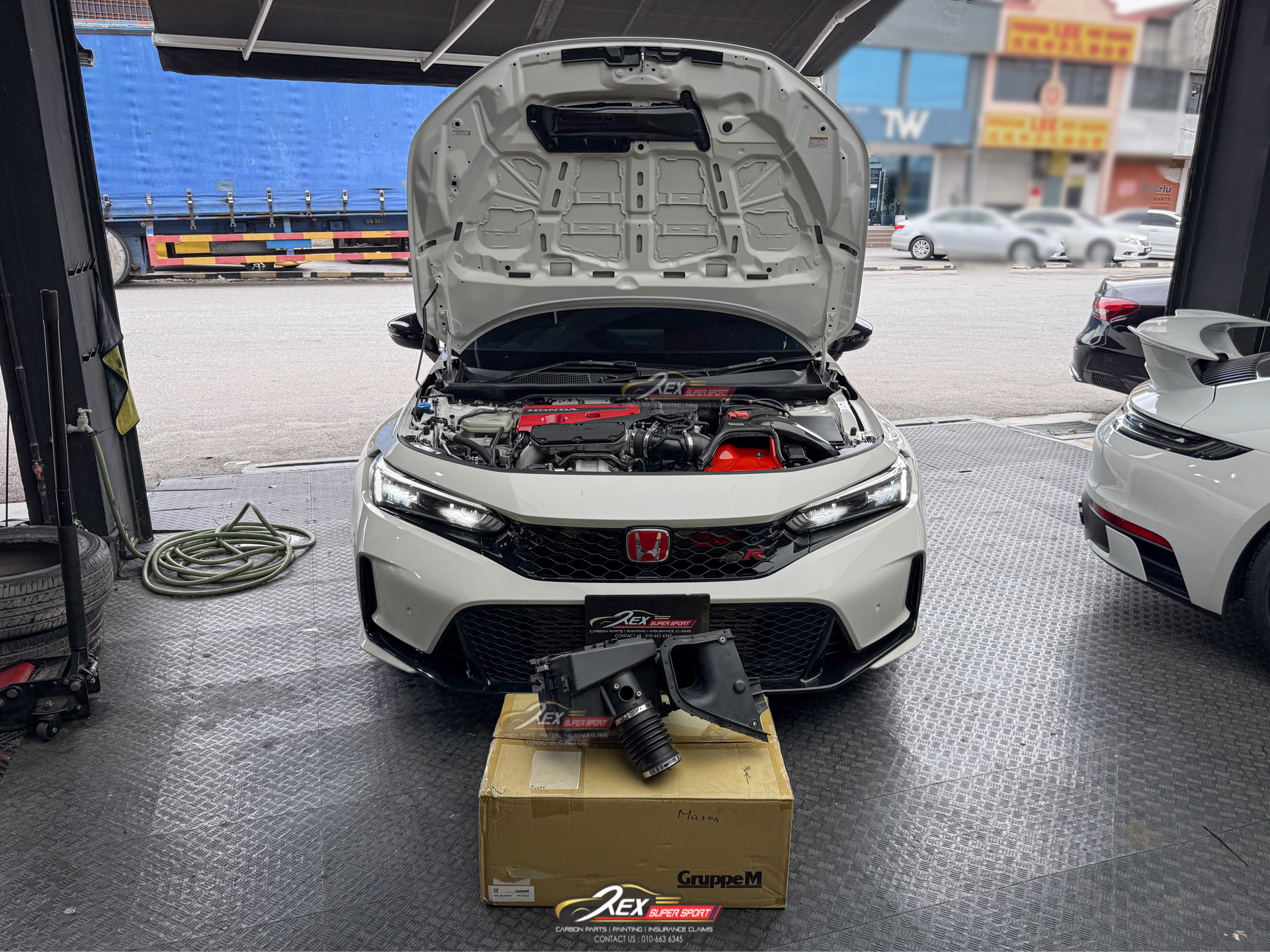 Rex SuperSport - Honda FL5 Type R Installed GruppeM Intake... | Facebook