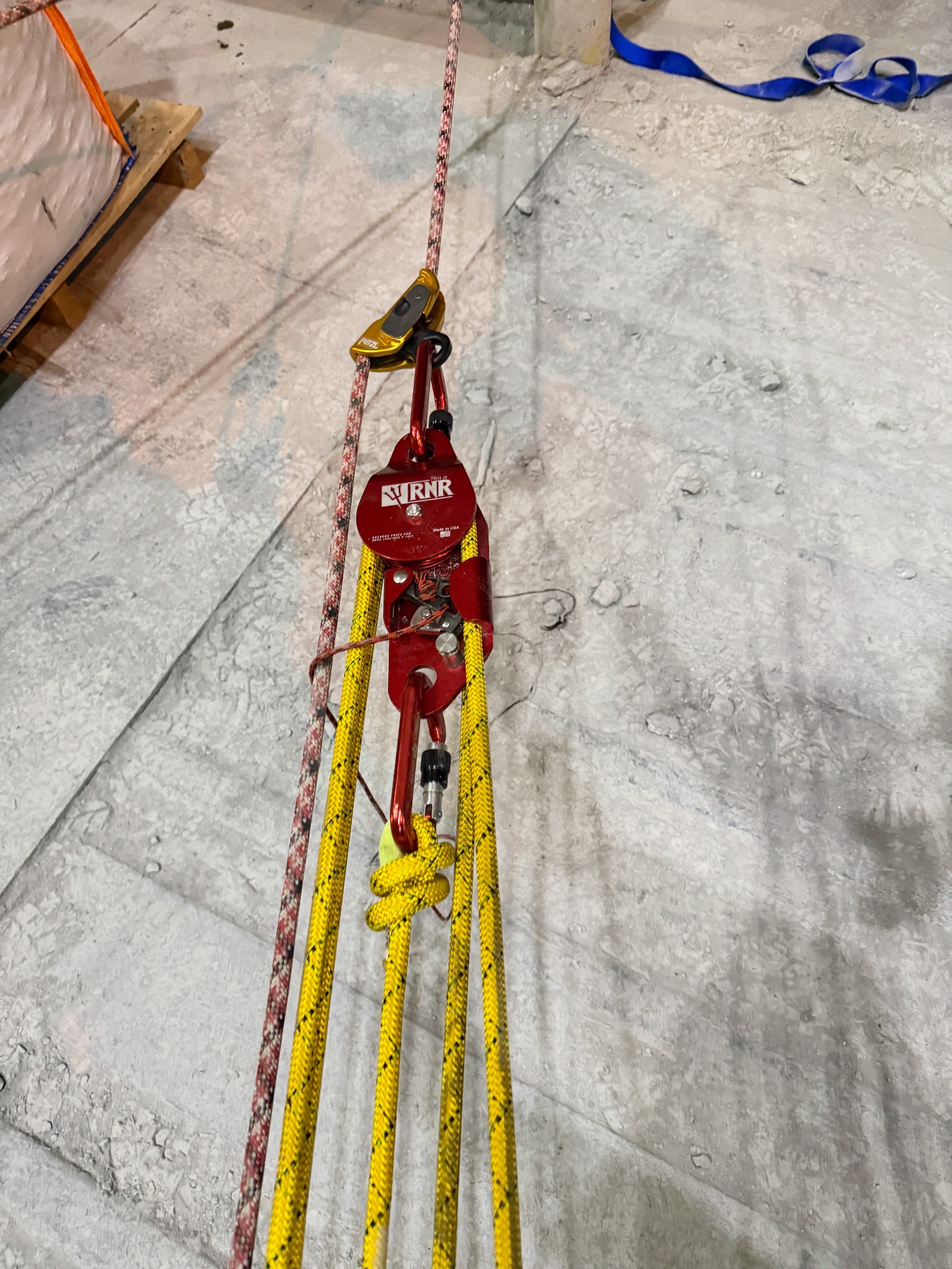 The Rescue - Piggy backing a 5:1 to a single line #firefighter # ...