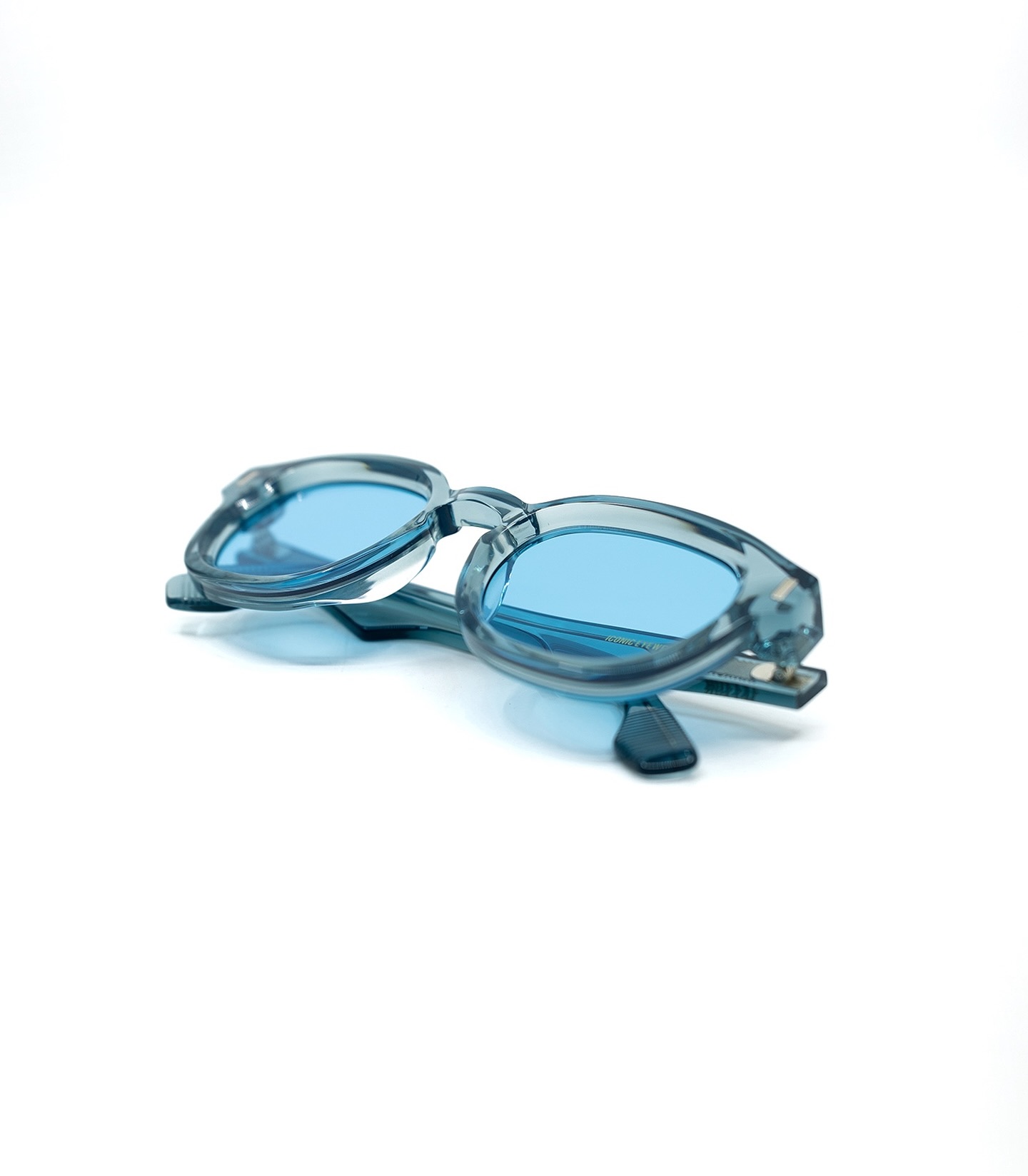 Taxxon - TOM Arctic Now available Taxxoneyewear.com | Facebook