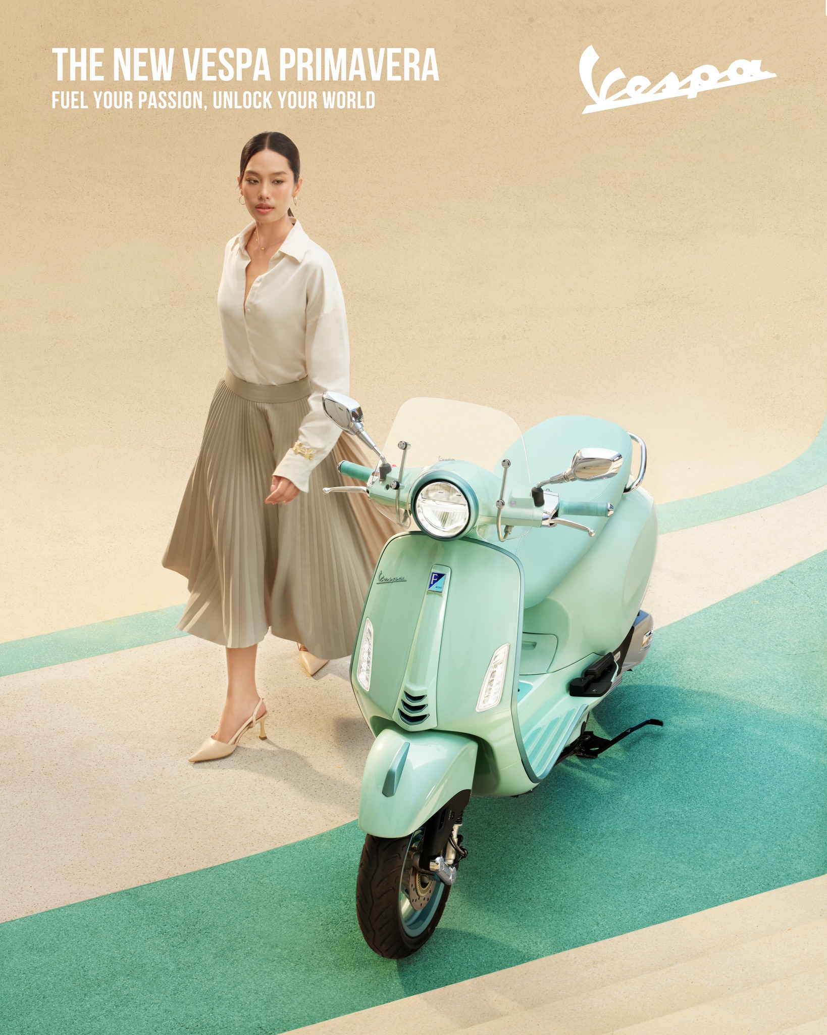 With the new Vespa Sprint S in the new Verde Ribelle, Italian 