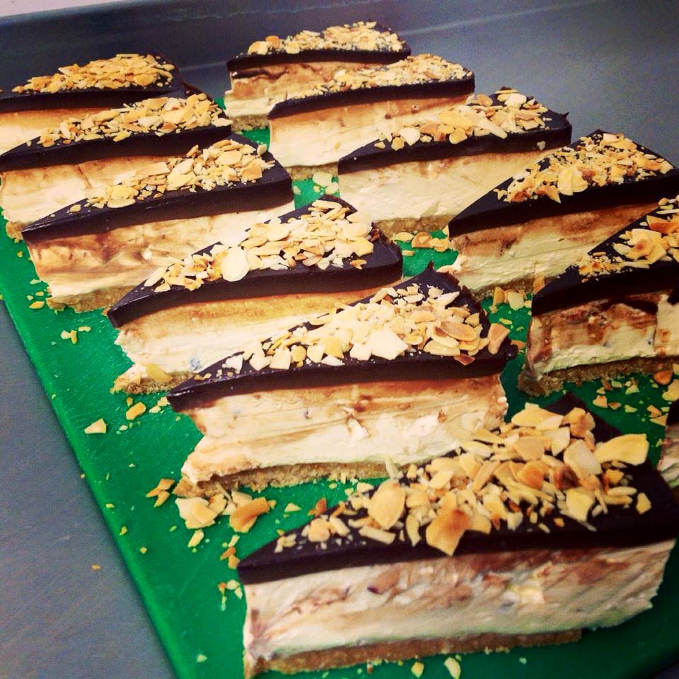 Handmade Cheesecakes by The Bully Inn | Hamilton