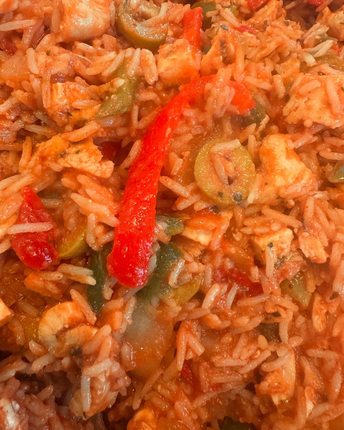 Lin's - Chicken & Spanish Rice 🍚🌶️ #Linscuisine #cleaneating # ...