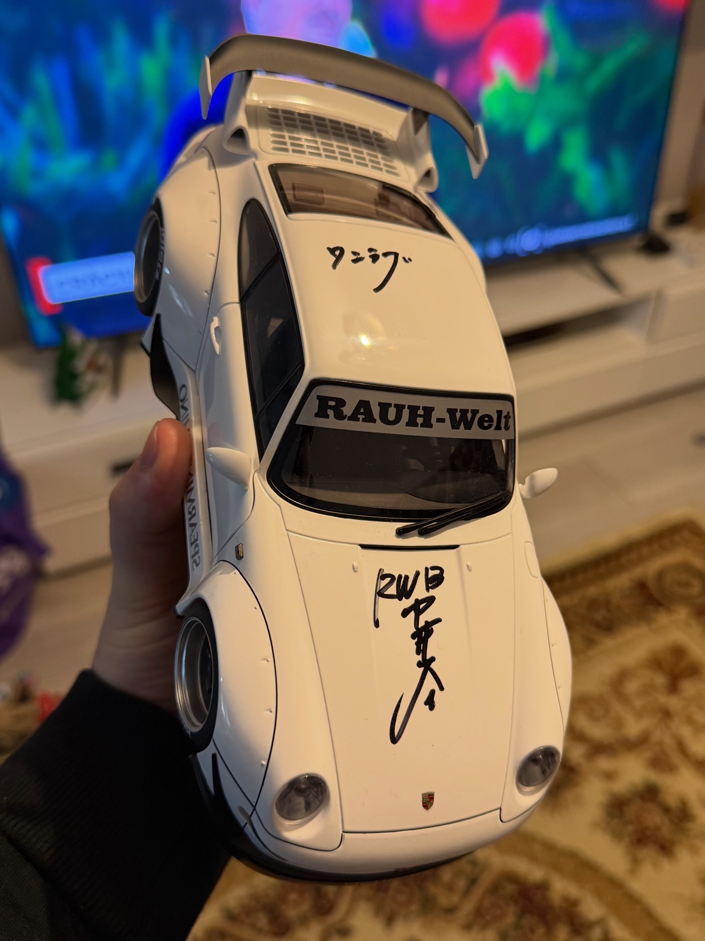 1:18 AutoaRT RWB Porsche, signed by Akira Nakai