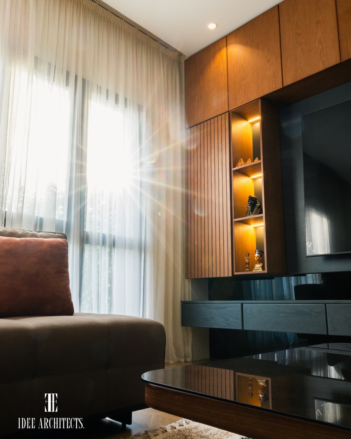 Idee - this bespoke TV unit and living space, designed and furnished by ...