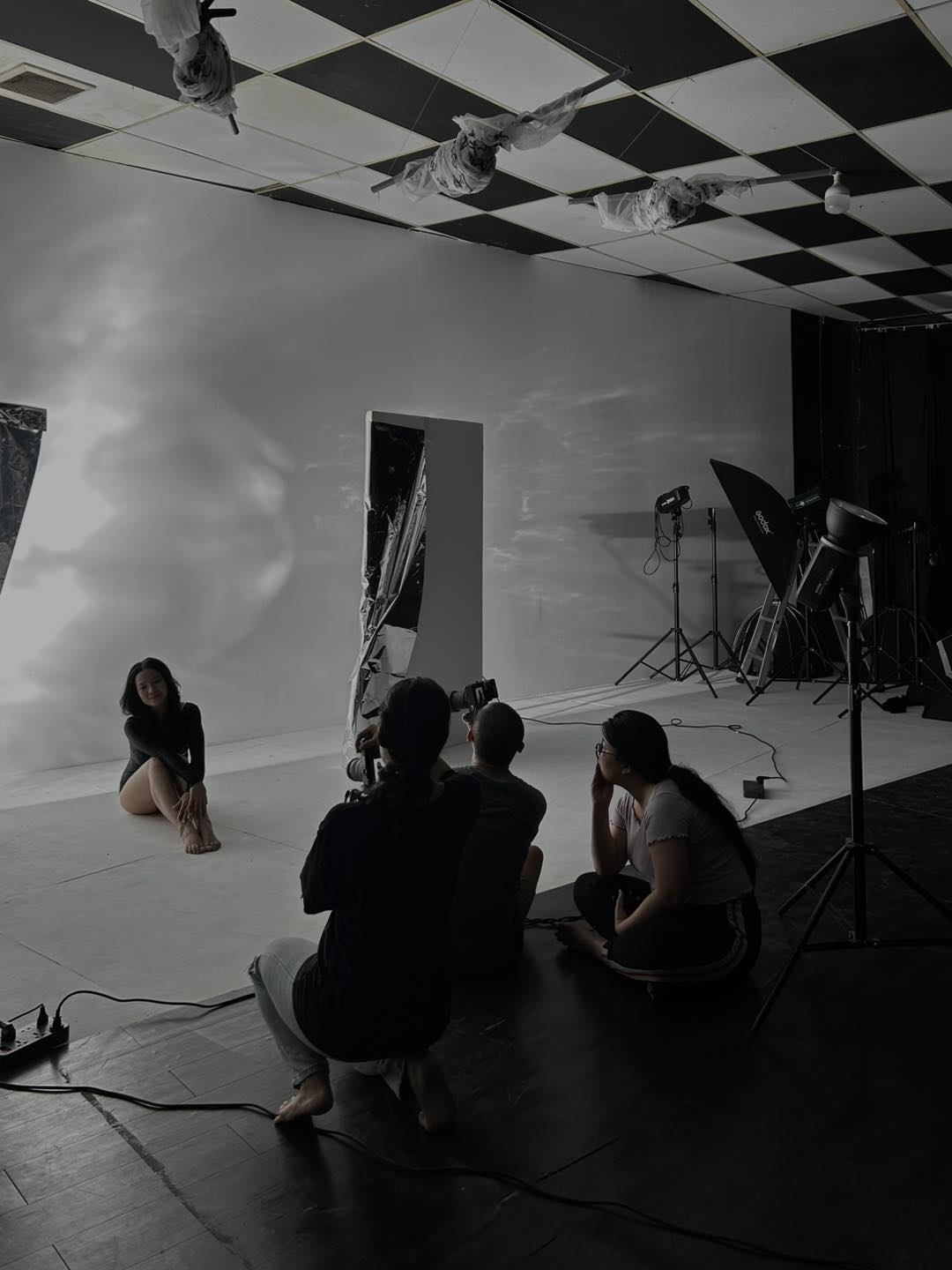 QTA studio - Cho thuê studio chụp ảnh, quay phim, livestream | Ho Chi ...