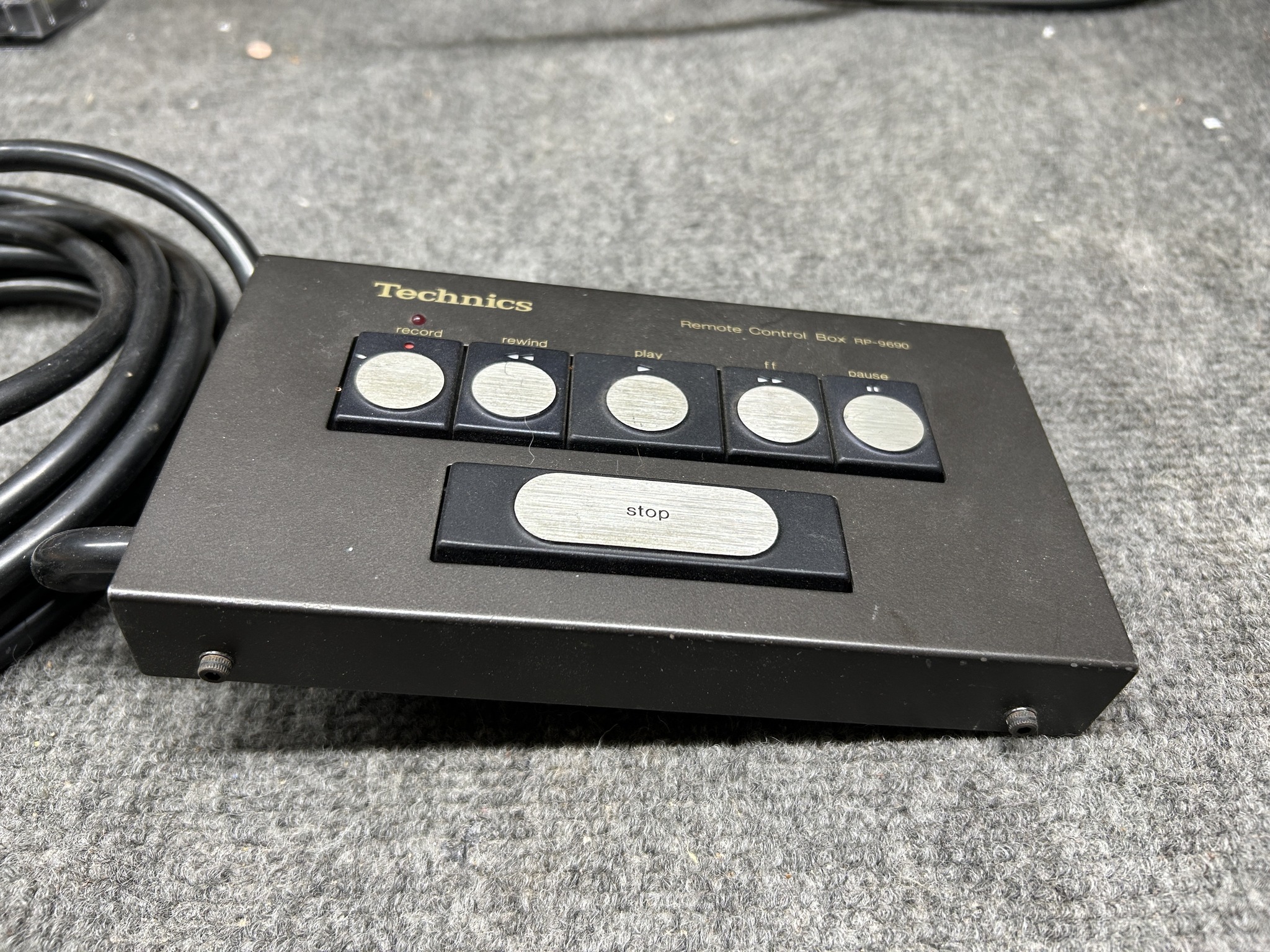 Overpriced McIntosh HR085 Remote Controller on eBay