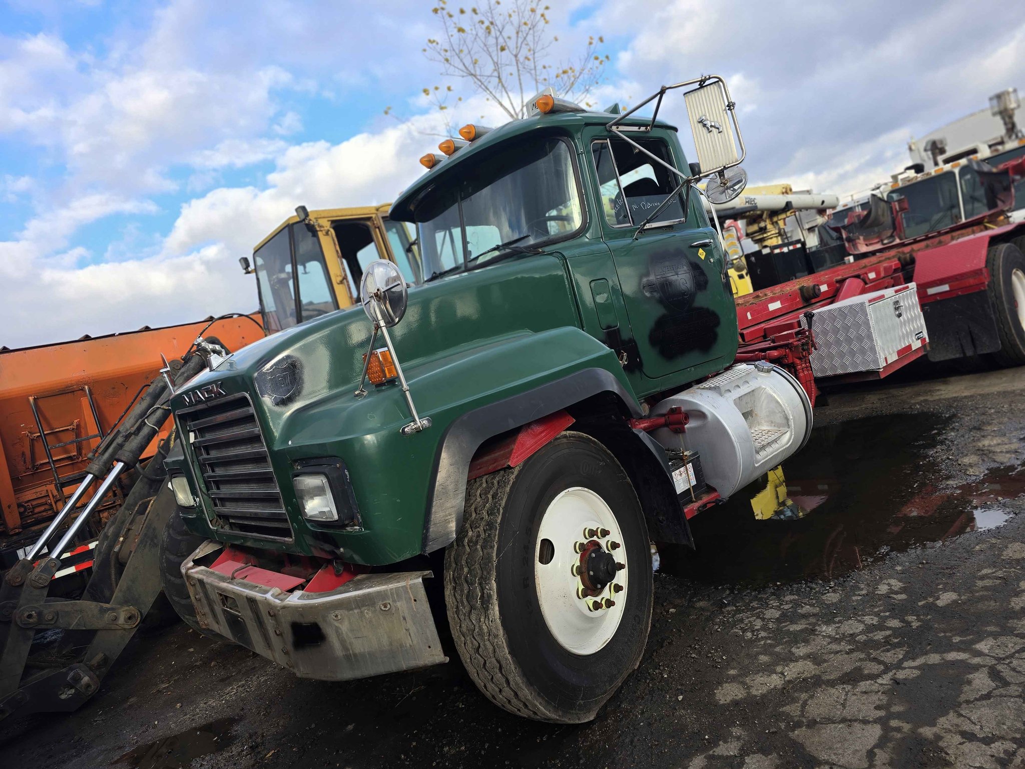 Justice 4 Grace Inc | 2000 Mack 600 rd600 roll off2000 Mack RD600 Roll ...