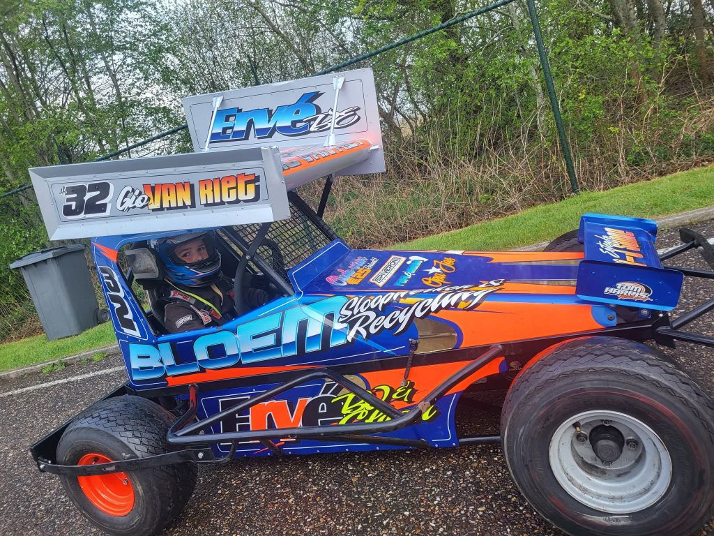 Stockcar Racing Fans added a new photo. - Stockcar Racing Fans