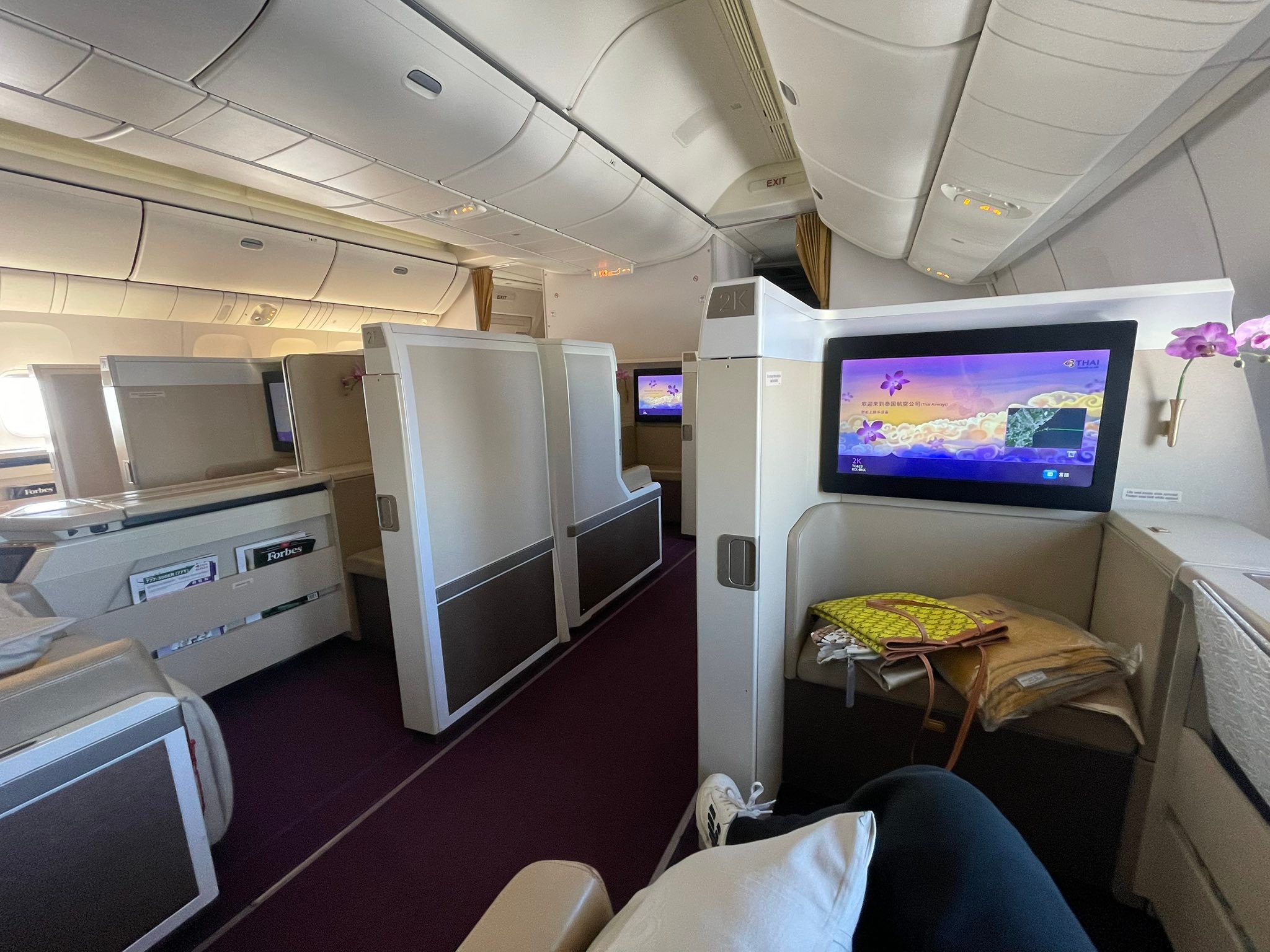 TG623 KIX-BKK เป็น First Class... - พริวิเลจ วันละนิด | Facebook
