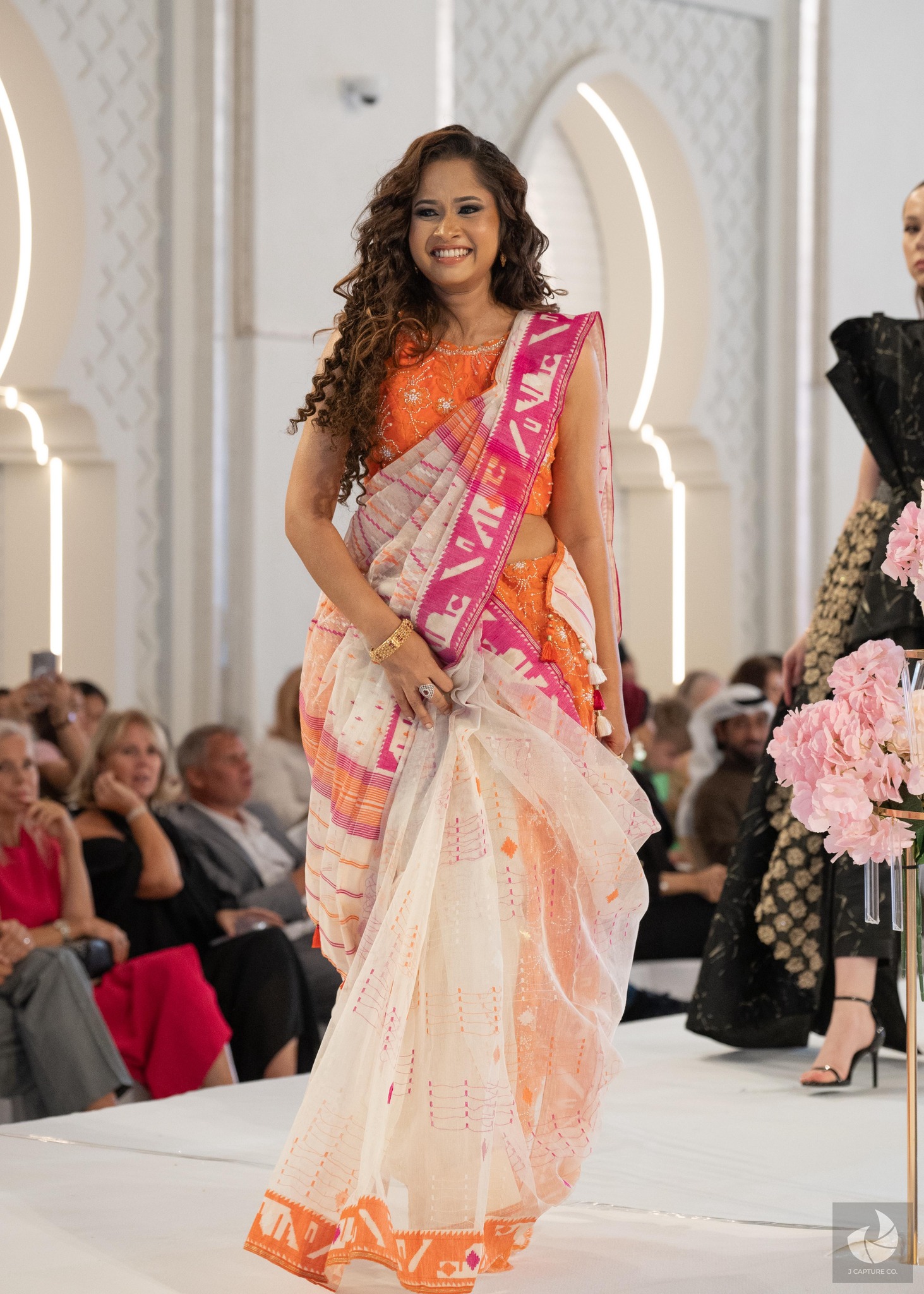 Mrs Bangladesh - Mrs Bangladesh added a new photo.