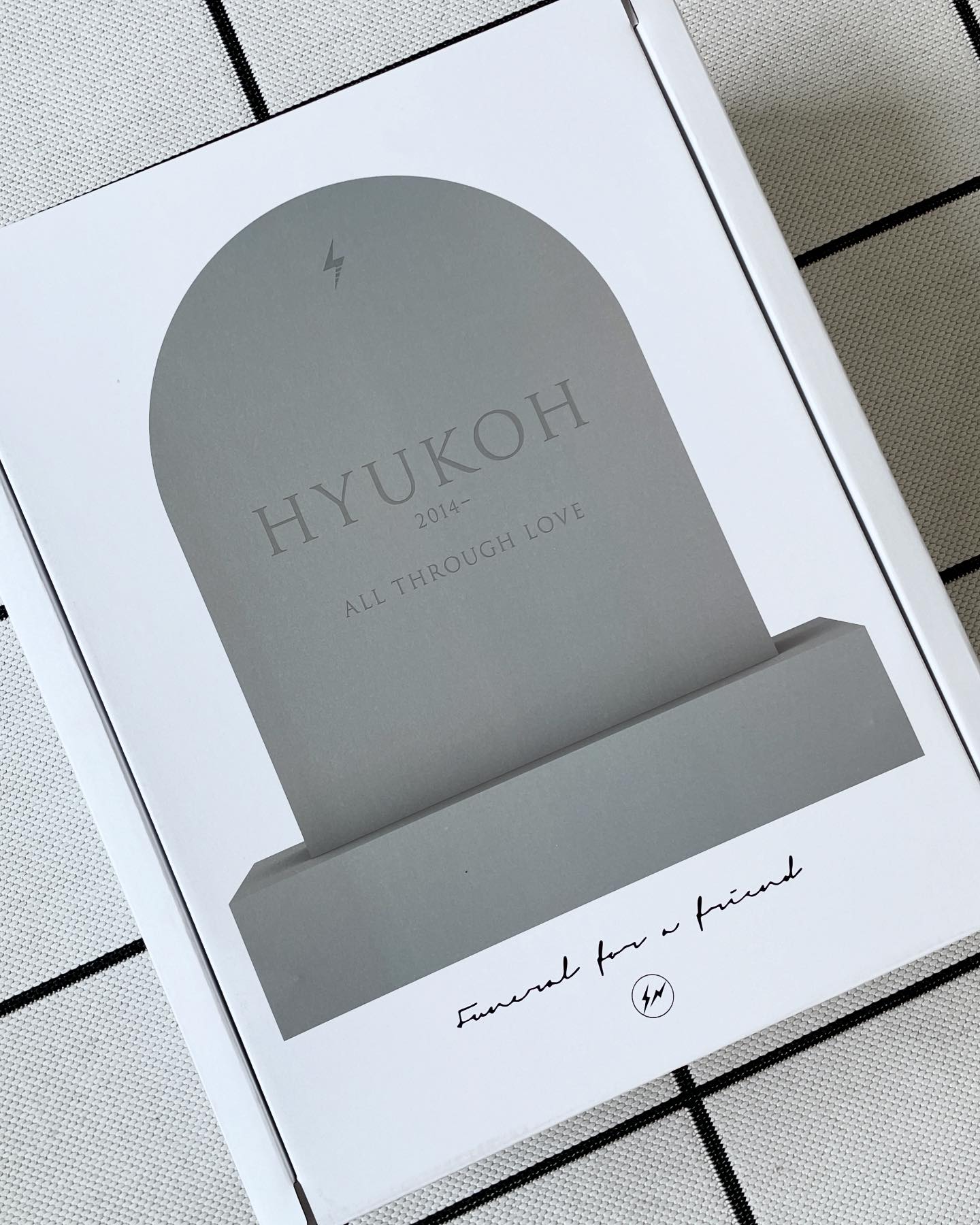 HYUKOH funeral for a friend Box 墓のみ HYUKOH x Fragment Design