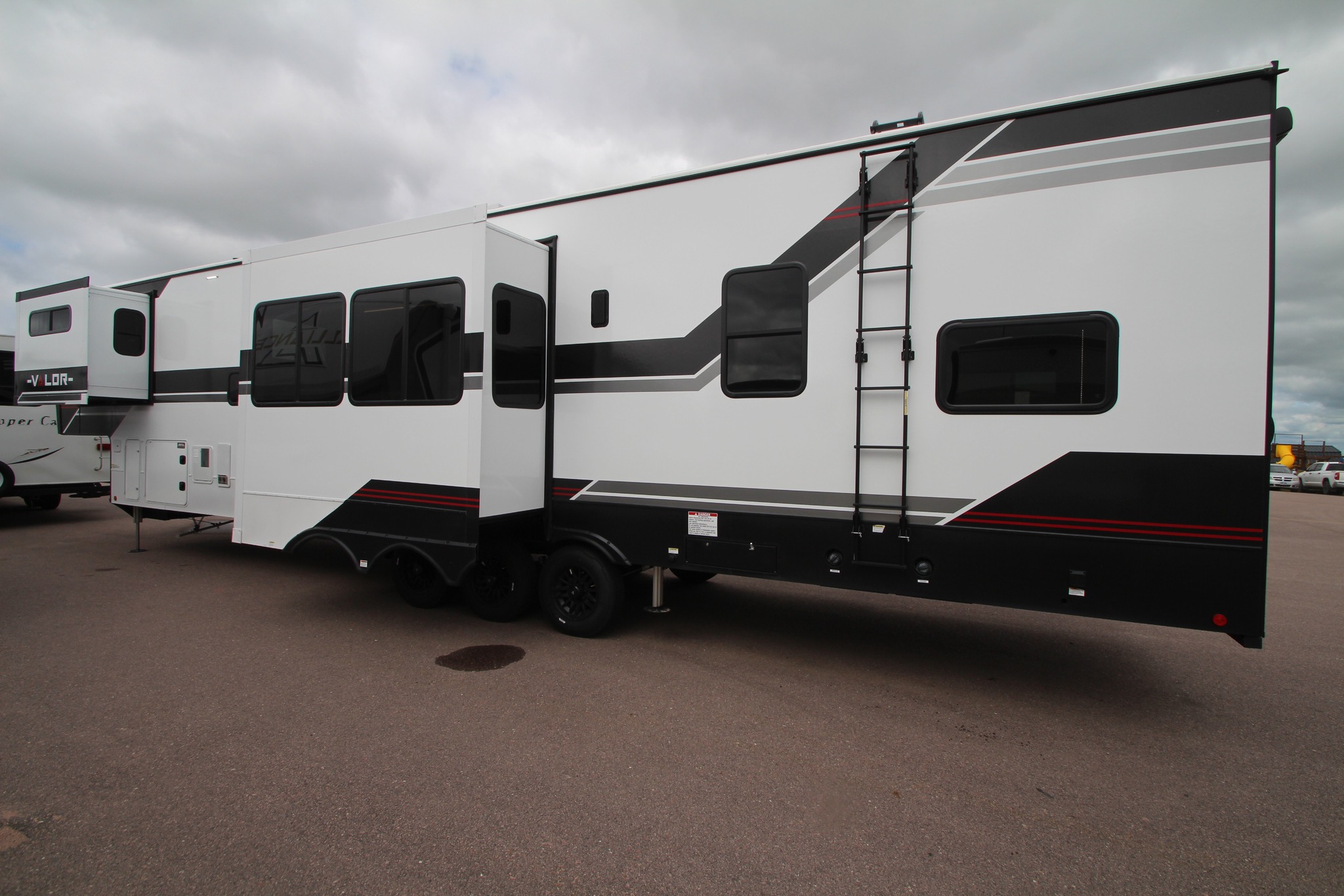 Noteboom RV - Noteboom RV added a new photo.