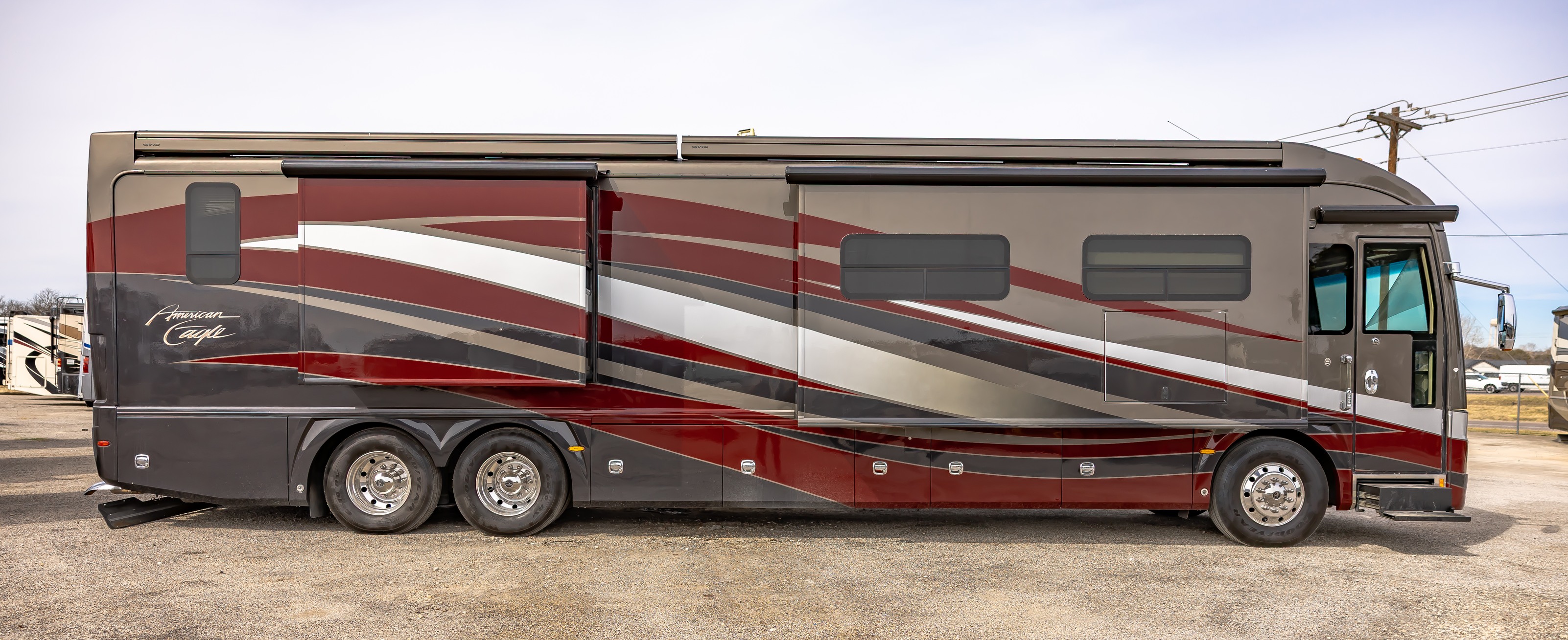 Texas Rv Outlet - Texas Rv Outlet added a new photo.