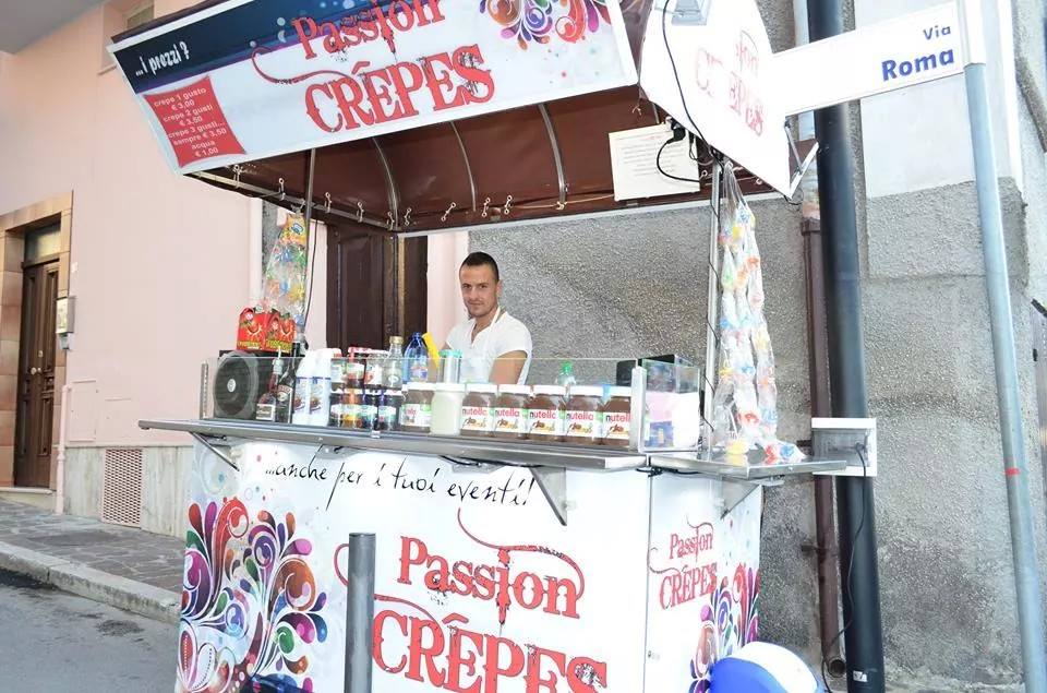 Und Das Ist Mein Dritter Crepes Wagen Andre Crepe Cafe