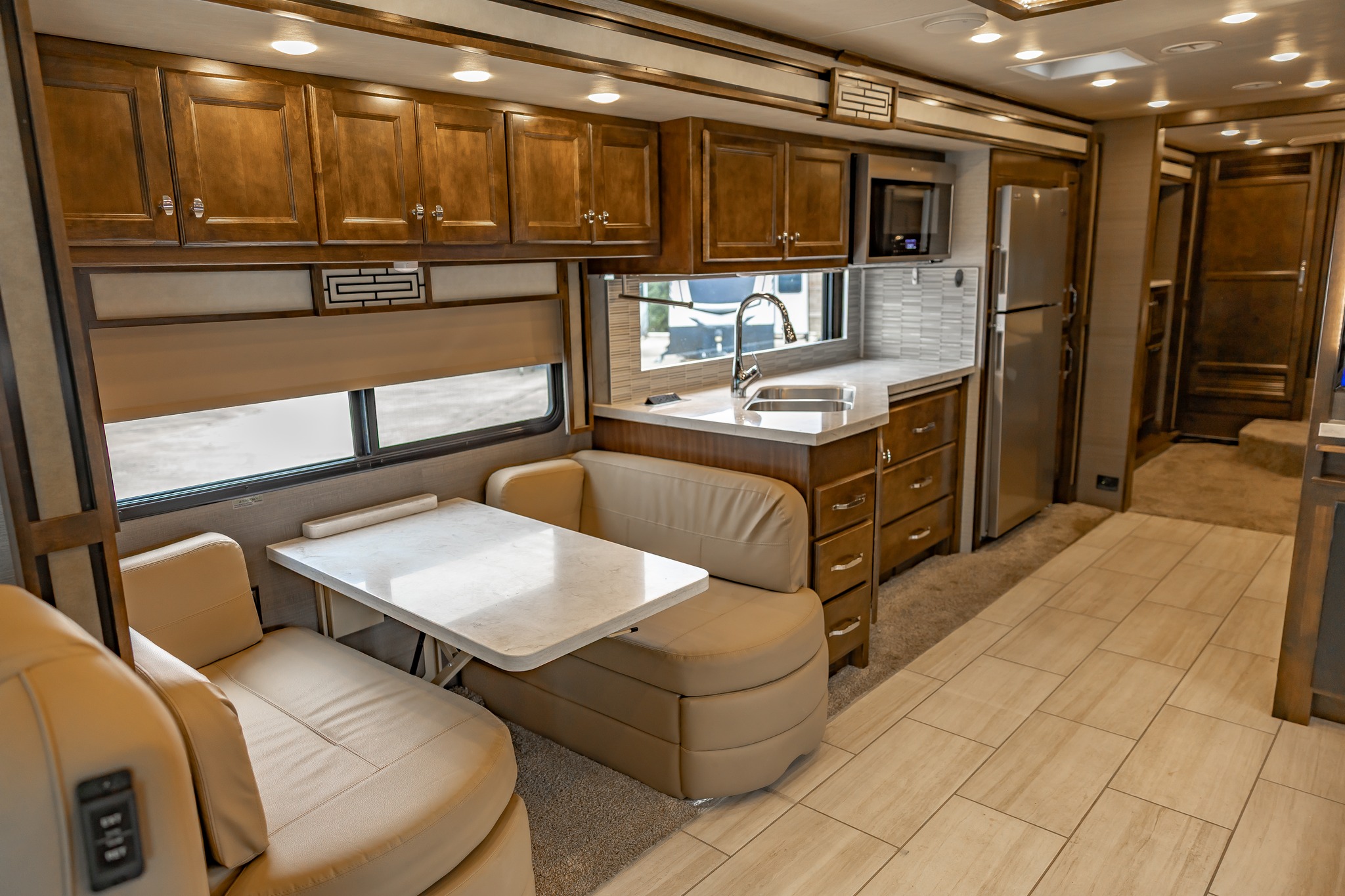 Texas Rv Outlet - Texas Rv Outlet added a new photo.