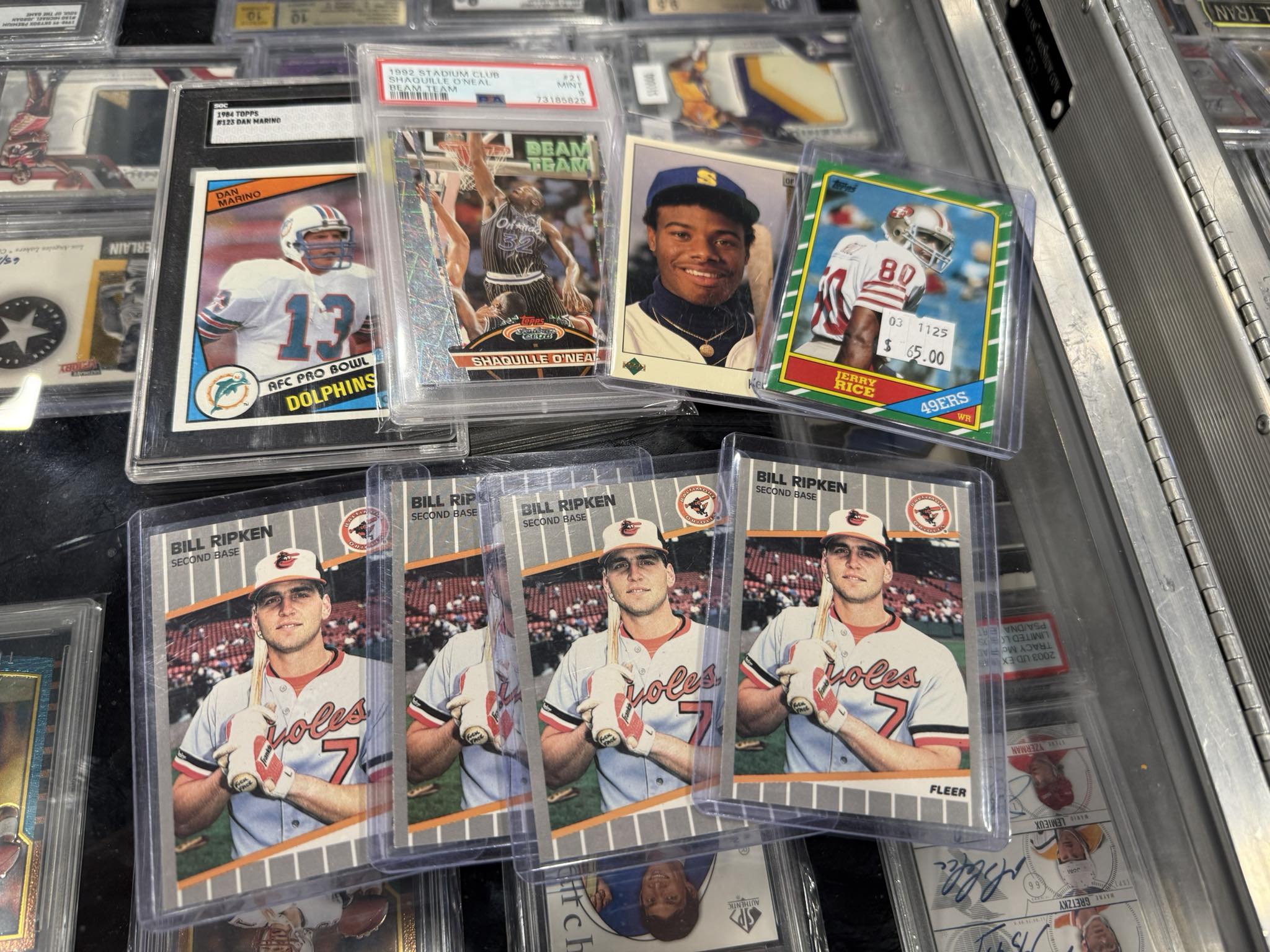 How about a pack of signed Shawn Kemps? Pic 1 is 9 fun chase cards 
