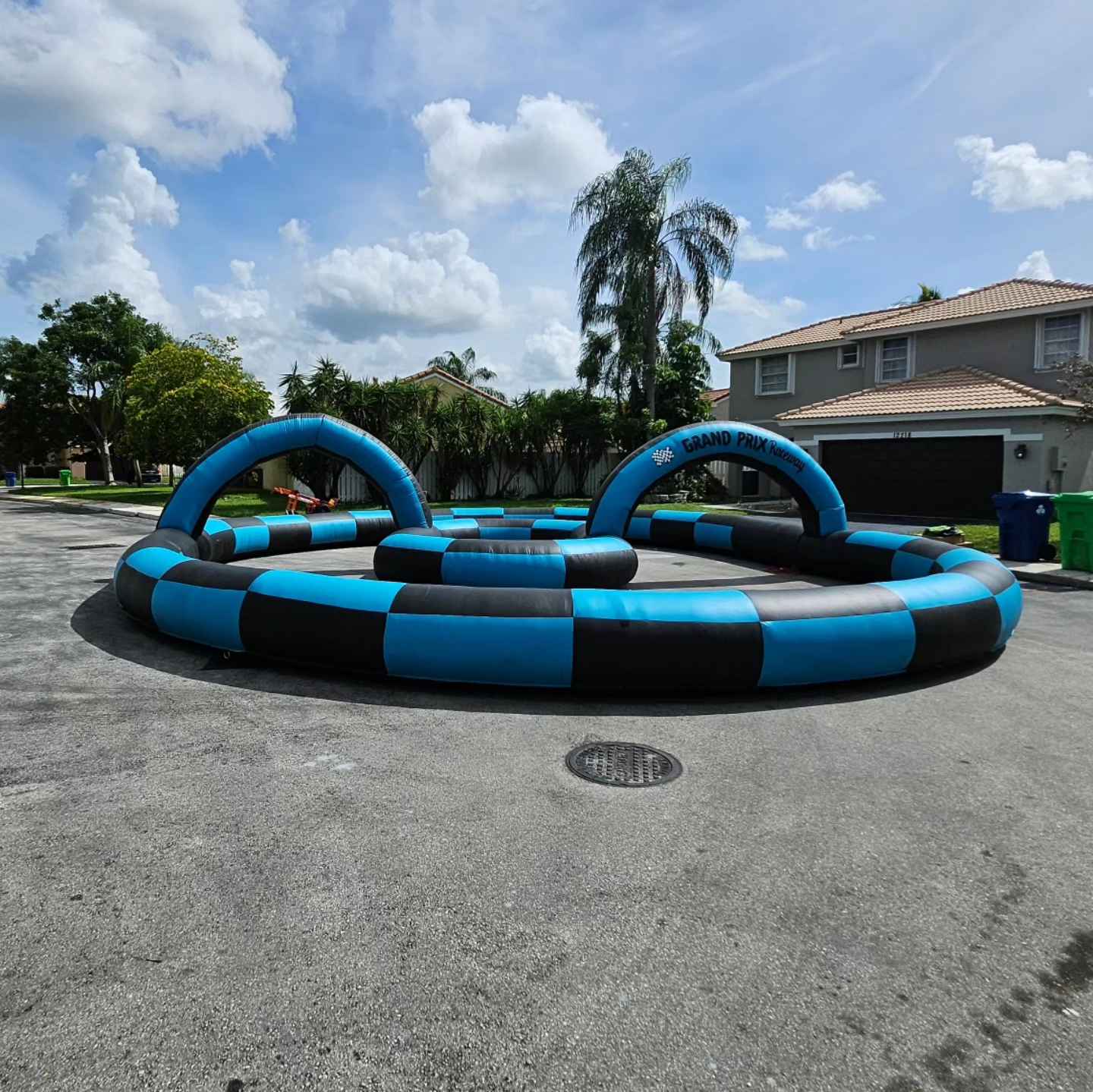 Inflatable Racetrack - Inflatable Bouncers - Sunrise, Florida ...