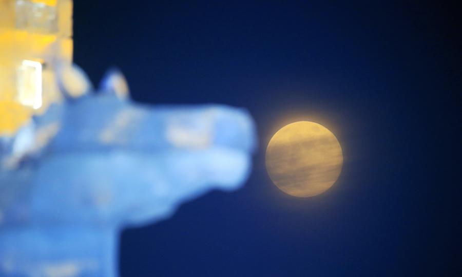 First super moon of 2026 captures millions of eyes across China