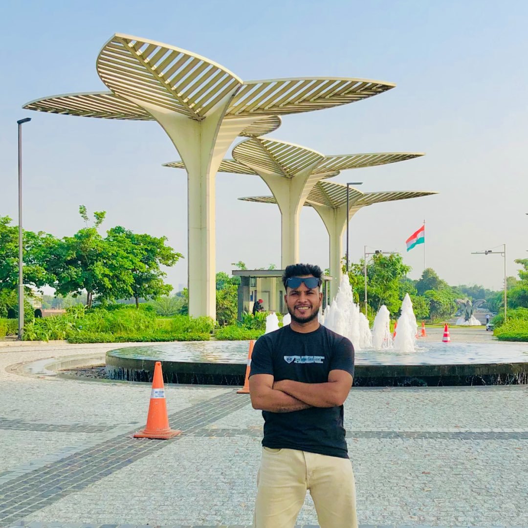 Sam Mehra