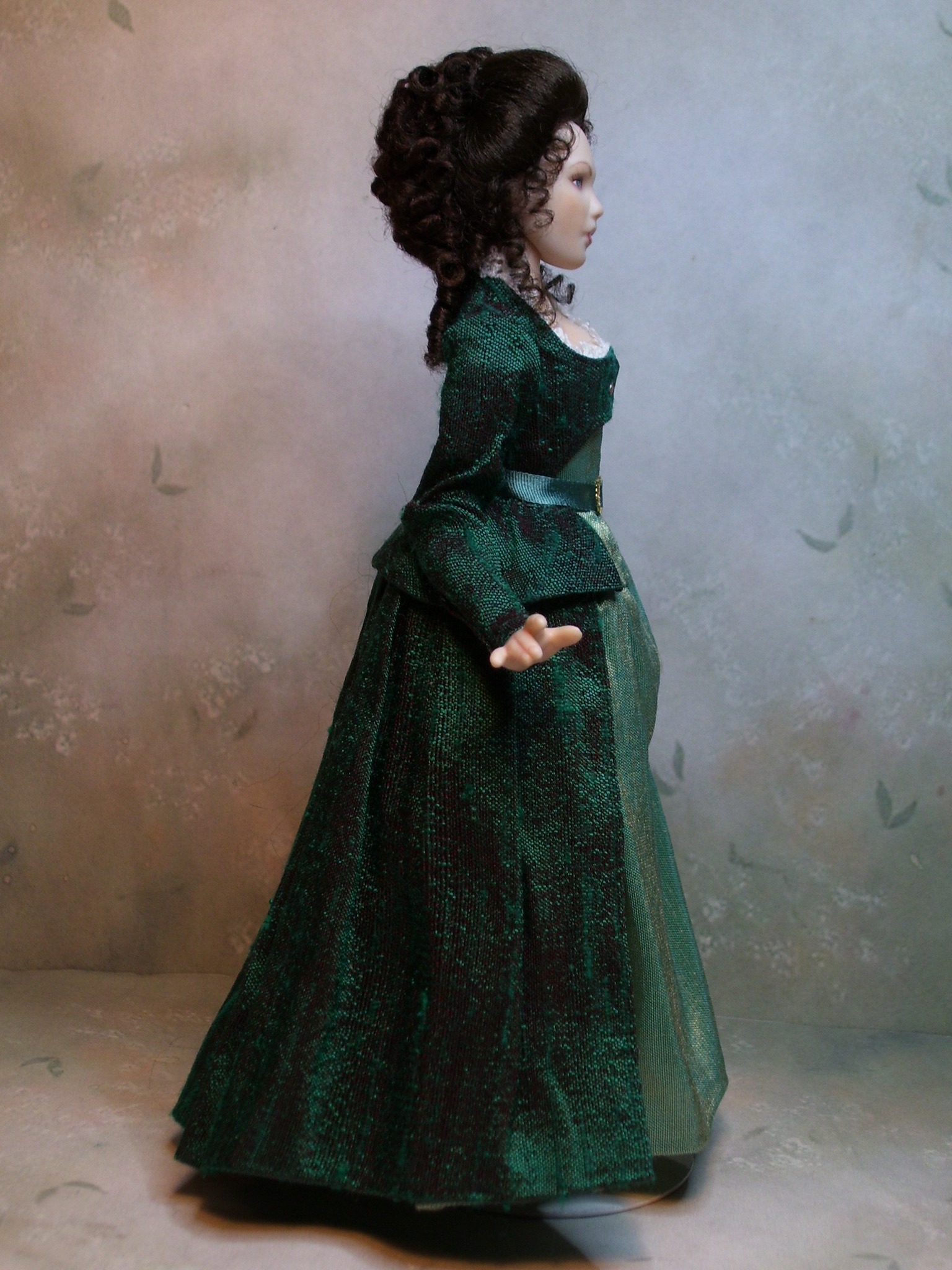 海外作品 Terri Davis Doll 1/12スケール ドールハウス Terri's Dolls
