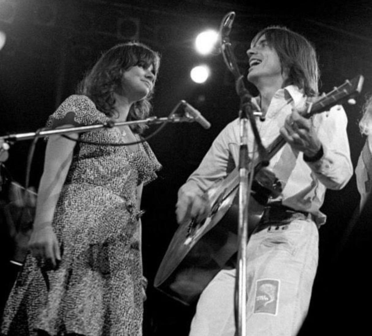 Eagles, Jackson Browne and Linda Rondstadt on stage, 1976. Photo