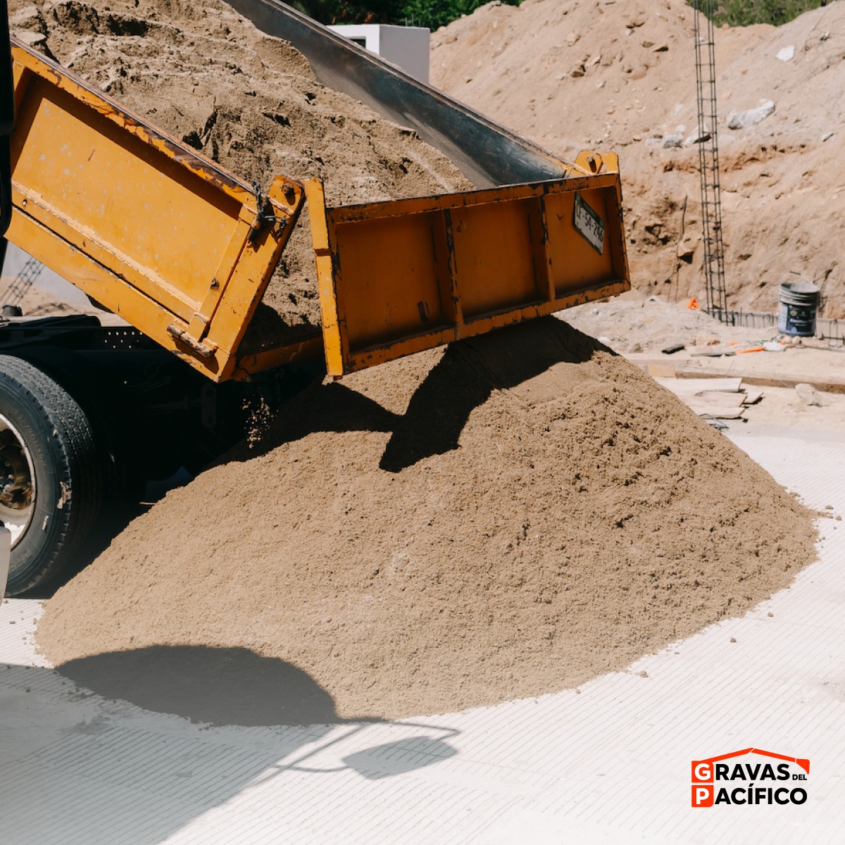 Gravas - ¡Arena de calidad para tu obra! 🏗️ Suministramos materiales ...