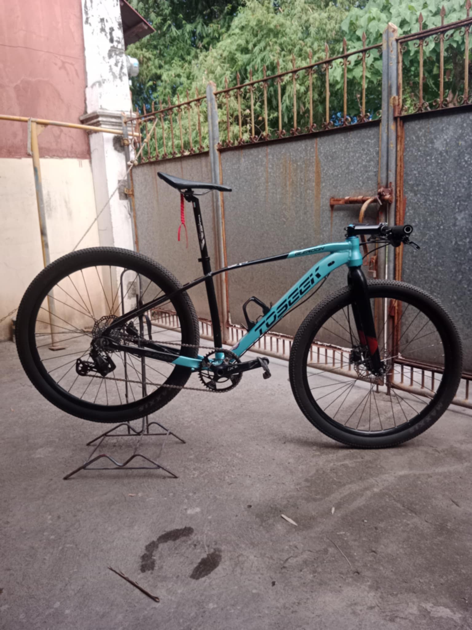 Trek Madone SLR handlebar and stem for sale