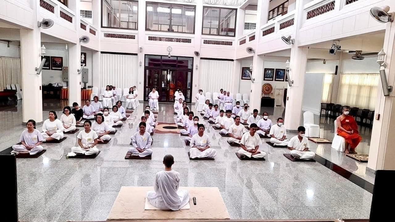 Jee Rin Na