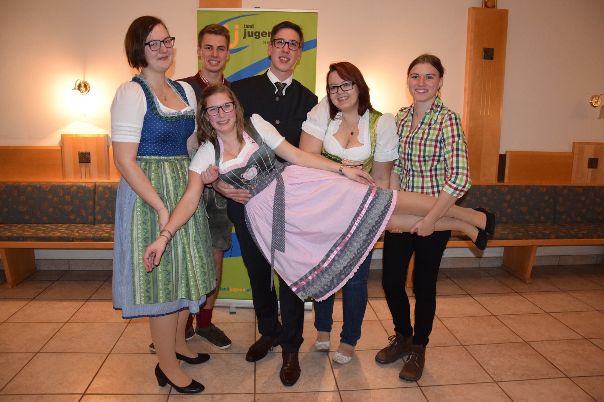 We proudly present.... unser... - Landjugend Bezirk Melk