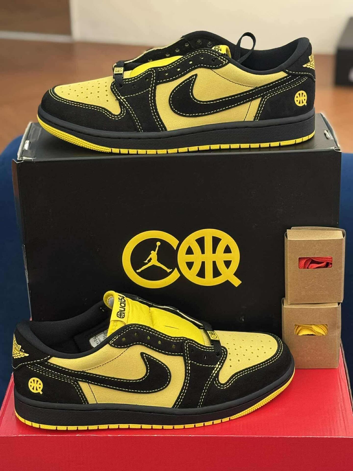 พรีออเดอร์ Jordan 1 Retro Low OG Quai 54 Black Tour Yellow Red 