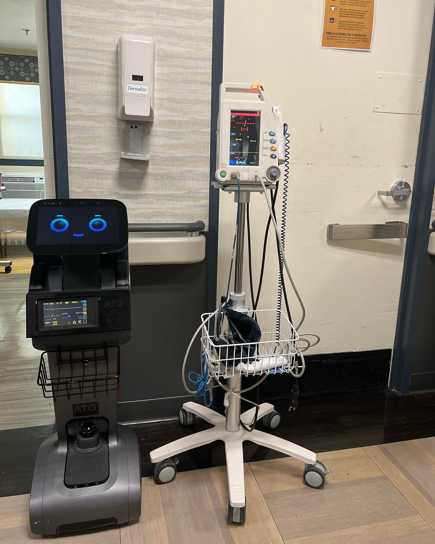 Advanced - Fun Fact! Tēmi carries the same equipment as a monitoring ...