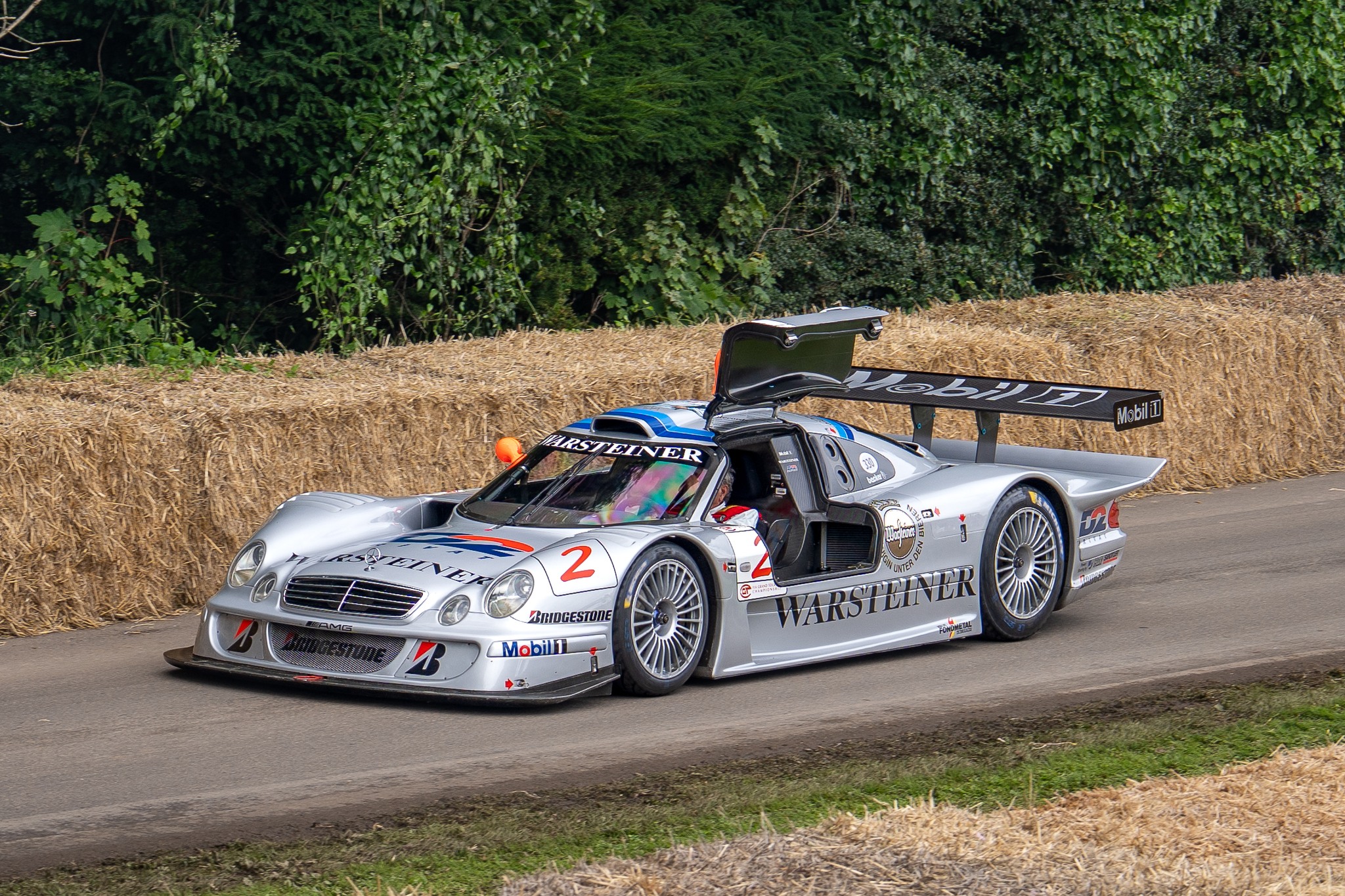 The sound of the iconic 1998 Mercedes CLK LM racecar at Goodwood