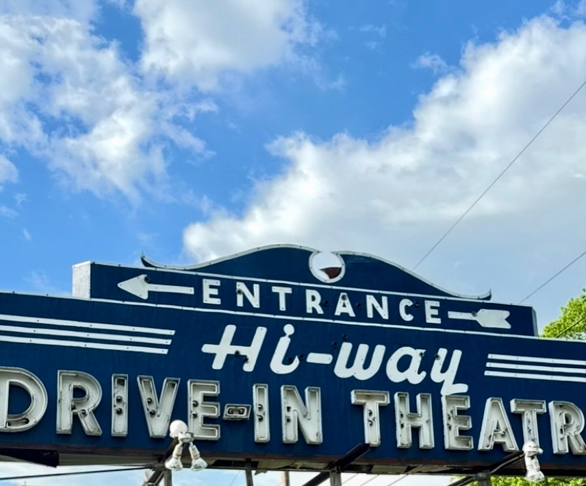 Hi-Way Drive In Movie Theatre | Coxsackie NY