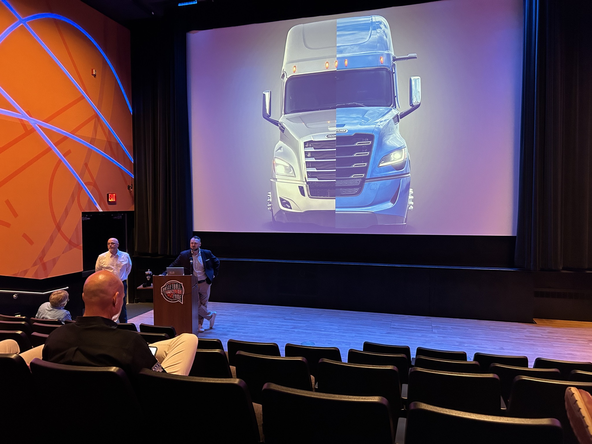 Transteck, Inc. - 🏀🚛 Transteck Sales Team at Daimler 2025... | Facebook