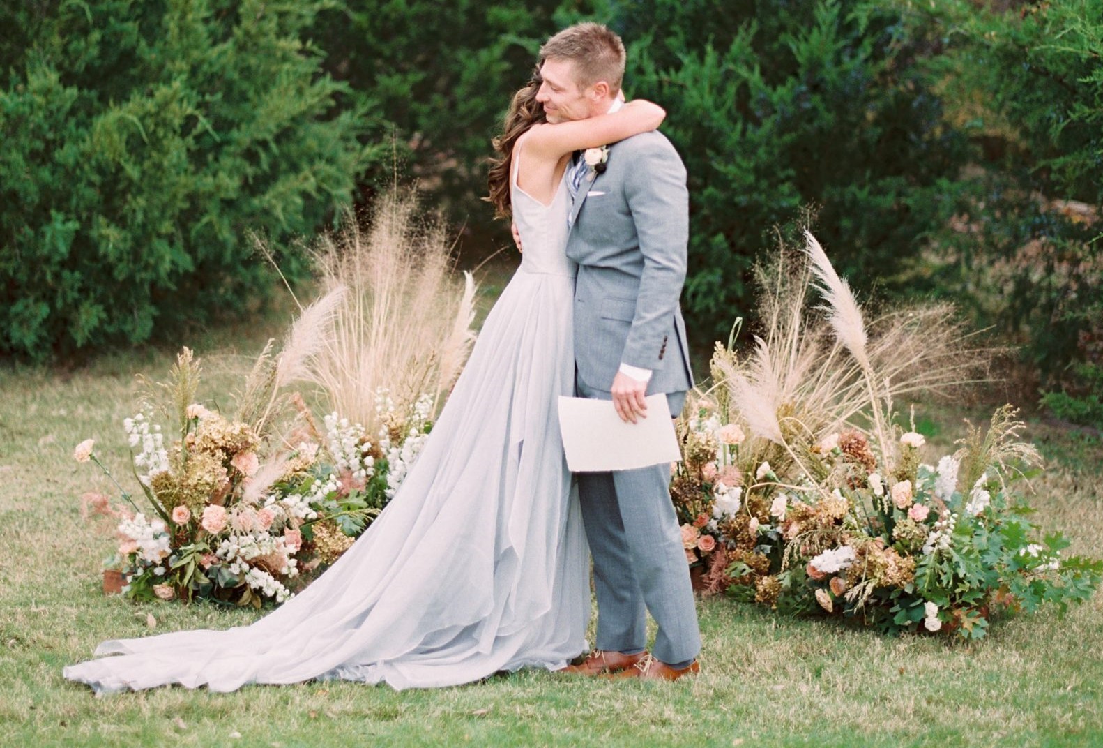 DESIGN OF THE DAY: Geometric... - Weddings at The Bird Ranch
