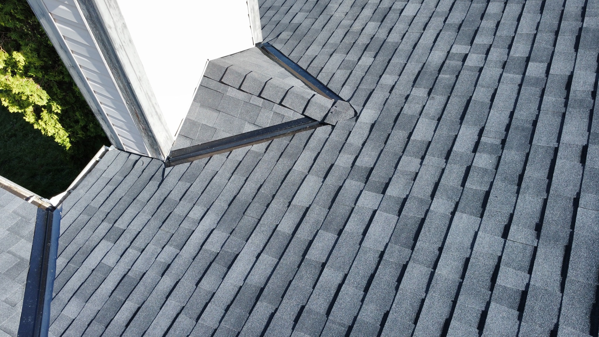 Picture of Luxury Roofing Ltd. added a new photo. - Luxury Roofing Ltd.