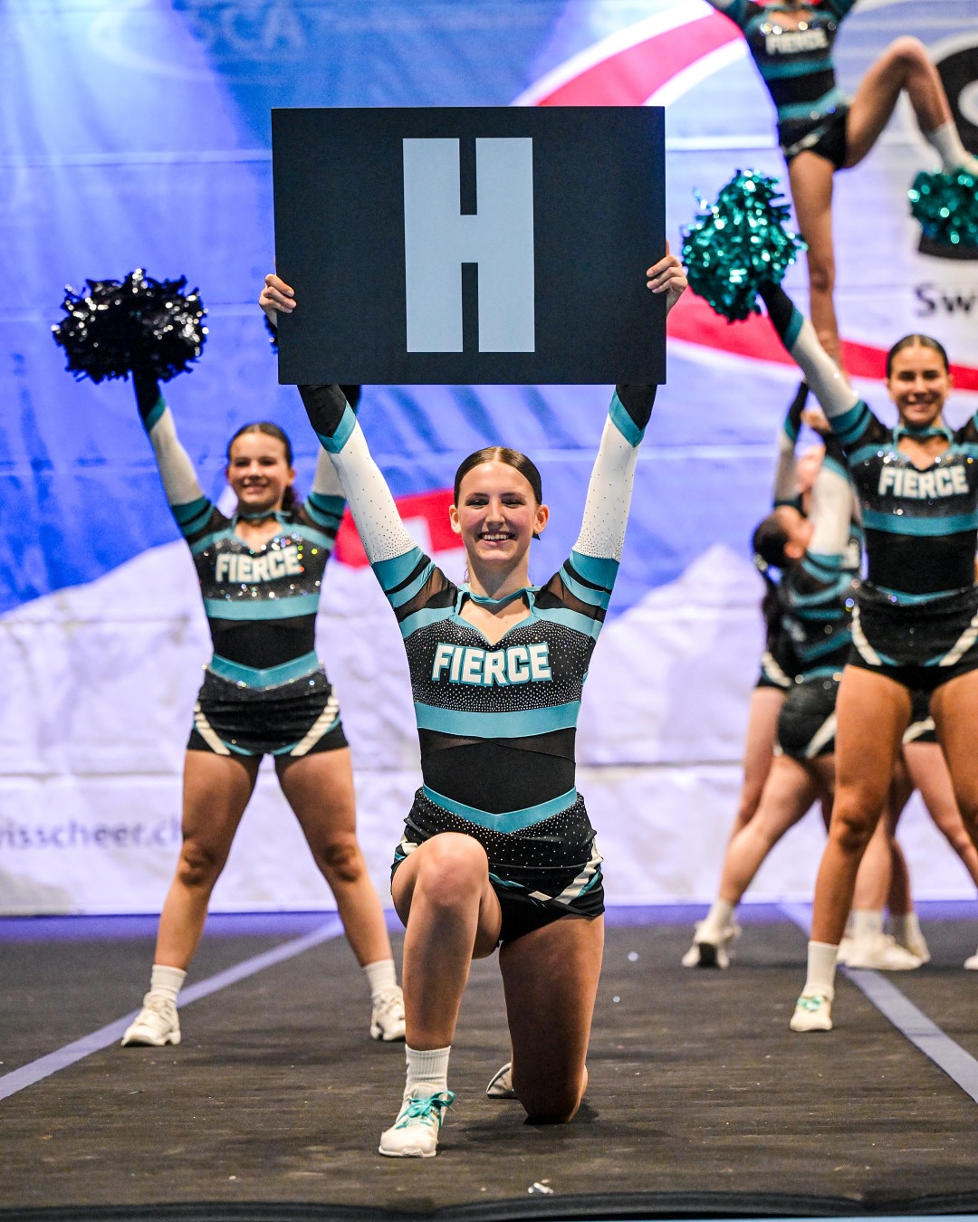 hummingbird-cheerleader-sargans