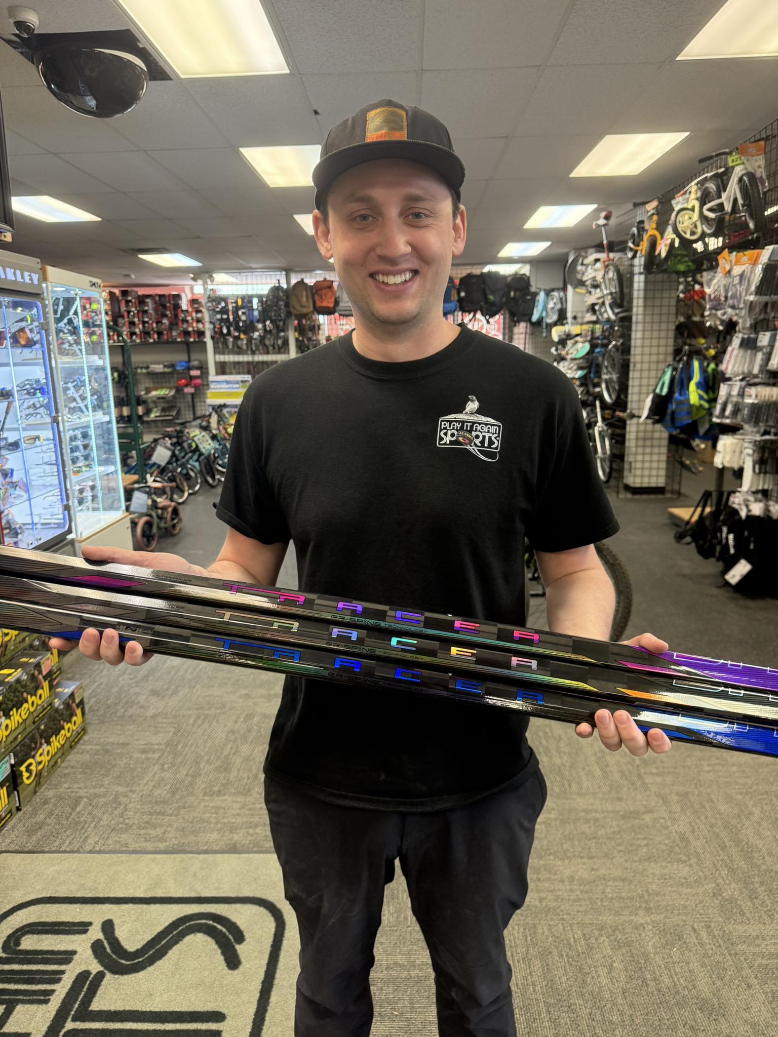 New colors are in for the Bauer Nexus Tracer sticks! ?? We have 