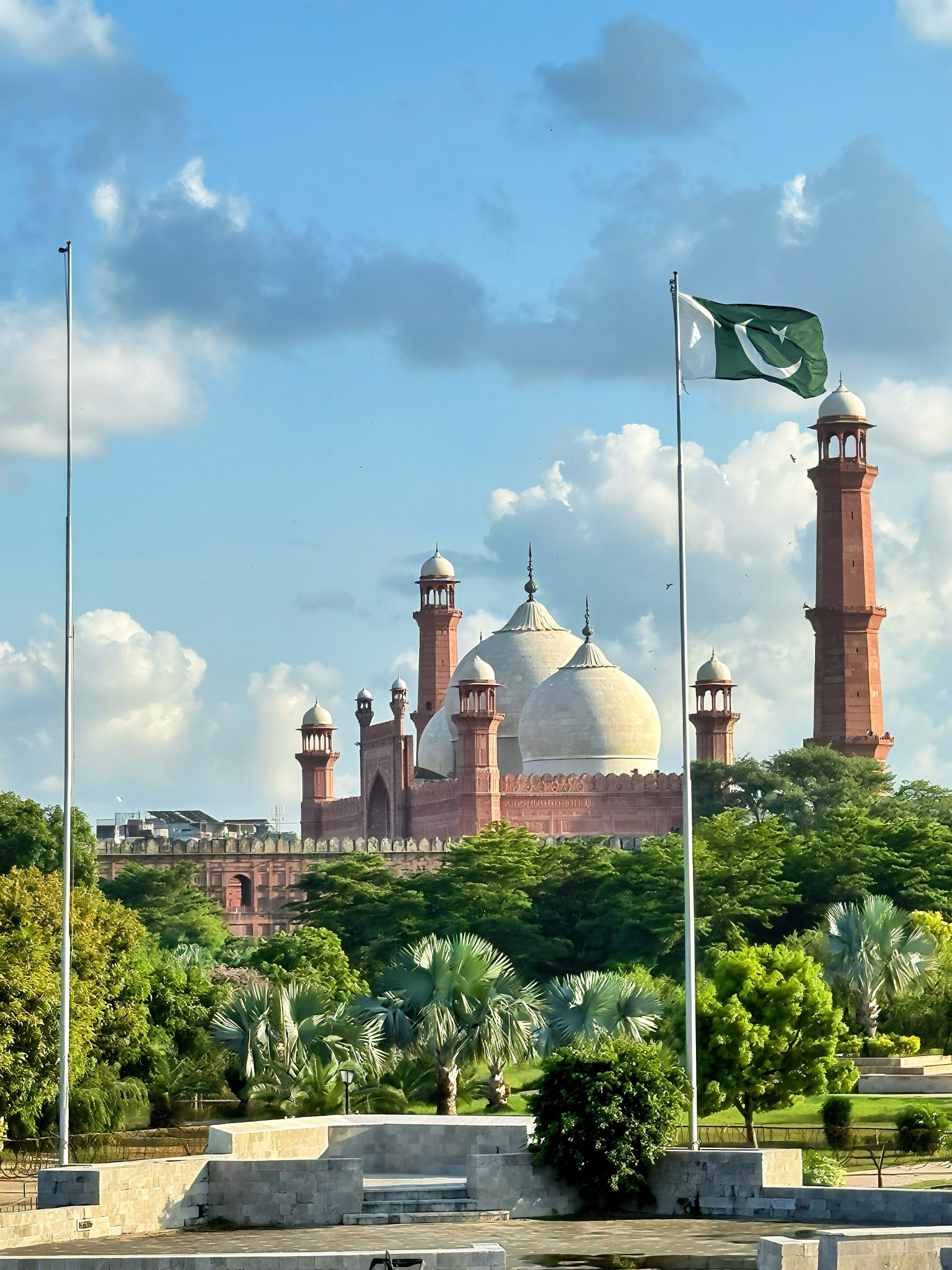 Robina - Minare Pakistan | Facebook
