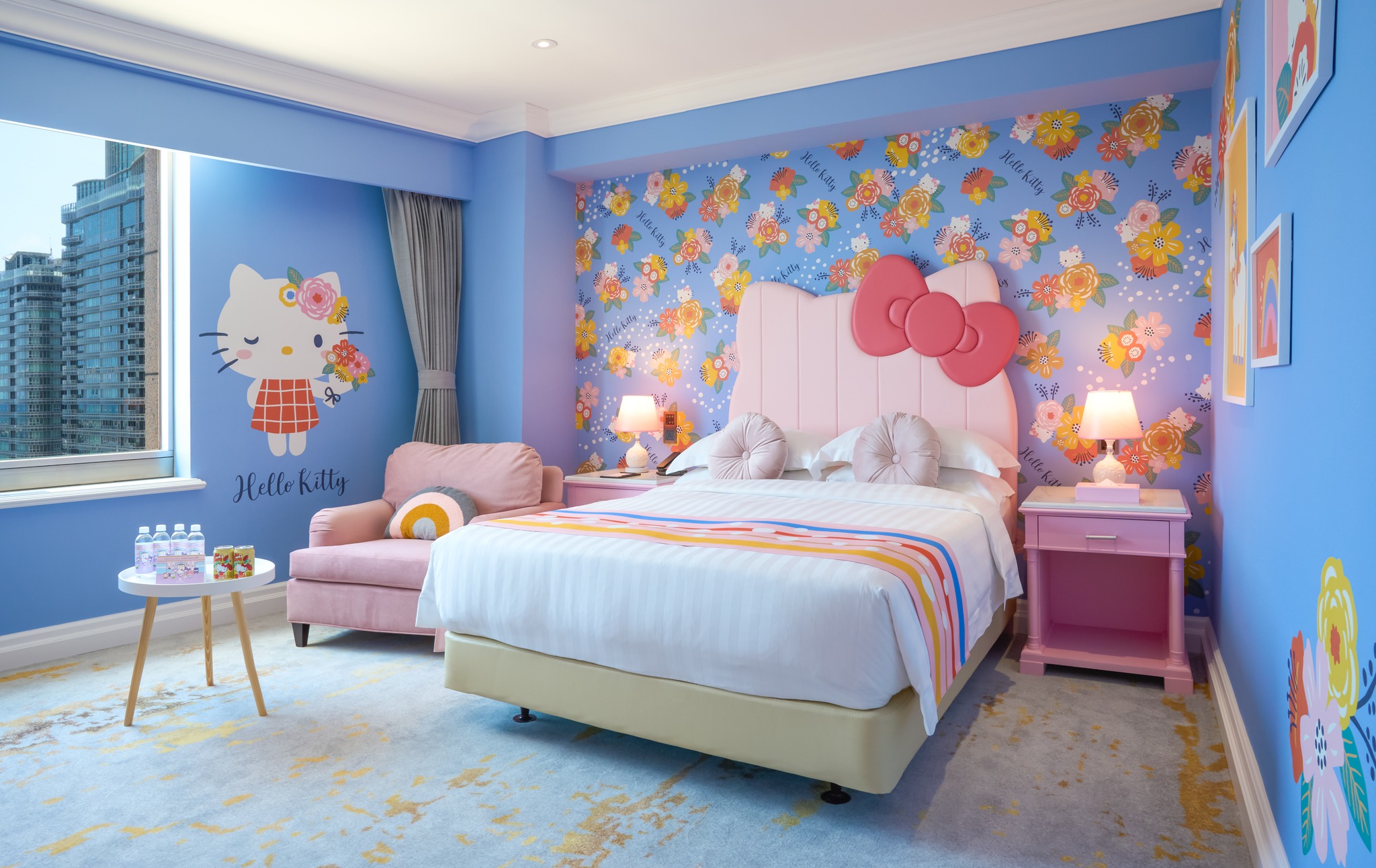 Hello Kitty with Sanrio Friends - 【蛋黃哥內心話】 越痛苦的時候越要保持笑臉唷…. #蛋黃哥 ...