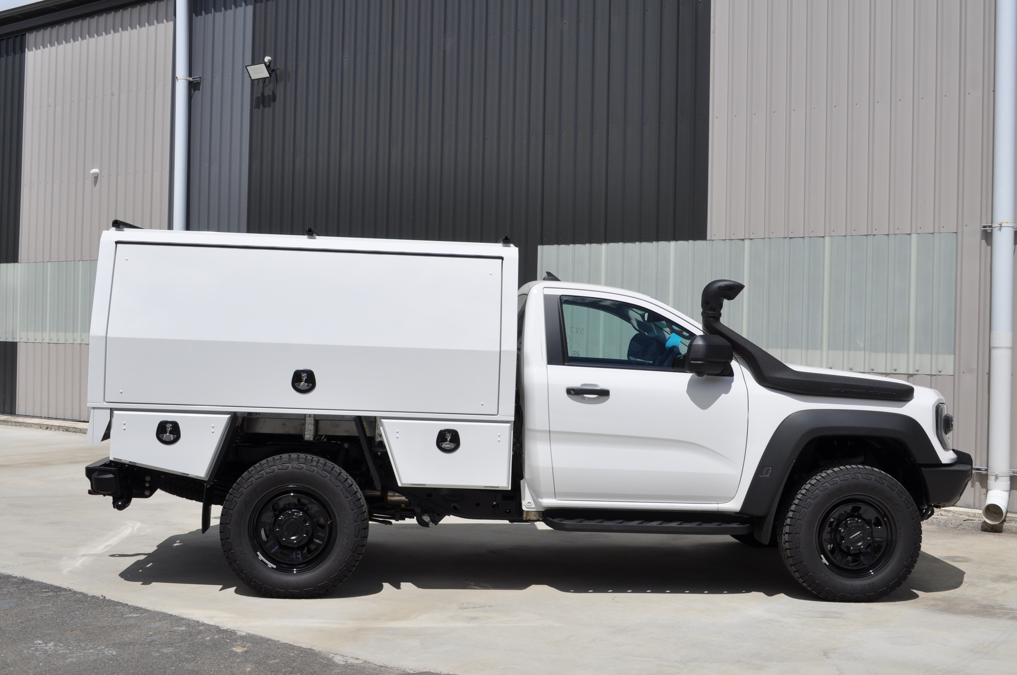 RXI - Ford Ranger Super Duty service bodies are rolling off the line in ...