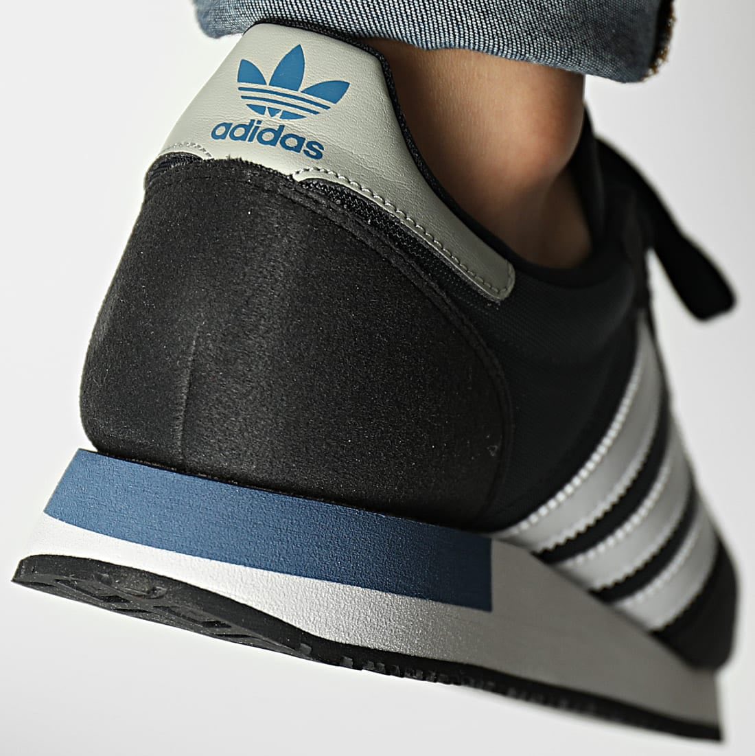 ADIDAS USA 84 “CORE BLACK” #biggestsale ~ MEN'S & WOMEN'S CLASSIC