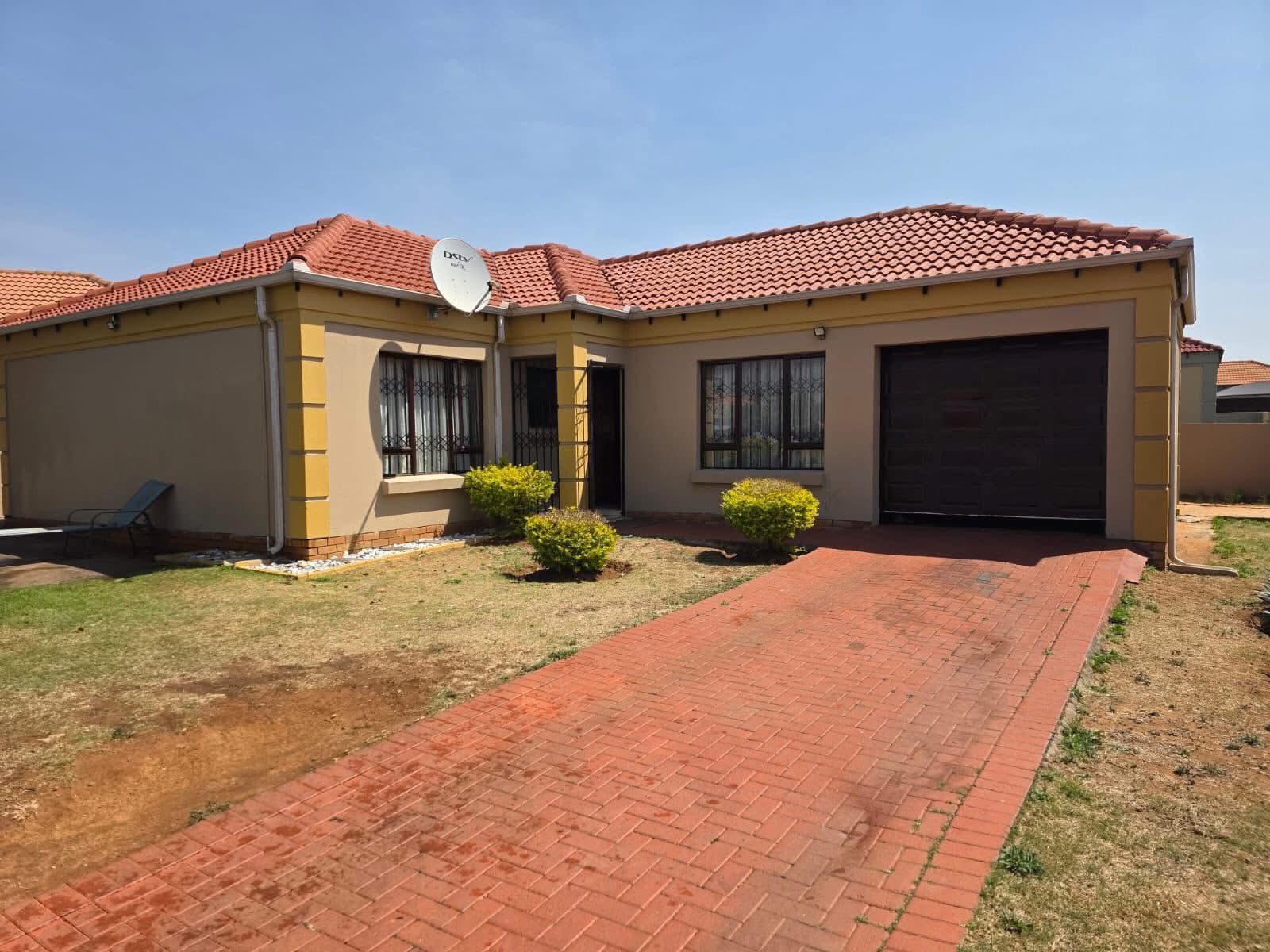 Townhouse for sale... - Winter Msibi - The Property Queen | Facebook