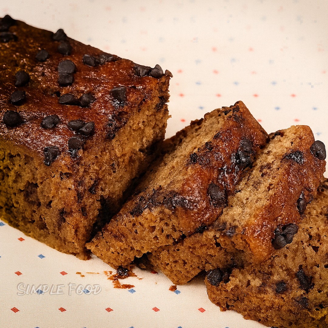 Banana Chocolate Chip Bread - Simple Food - videos and recipes | Facebook