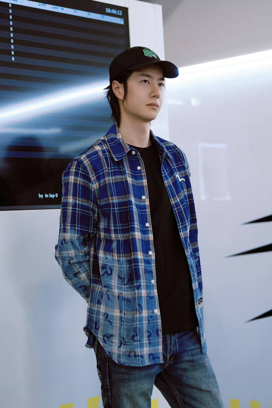 𝗪𝗔𝗡𝗚 - 未知赛道，用速度书写全新篇章，记录P房内的专注时刻