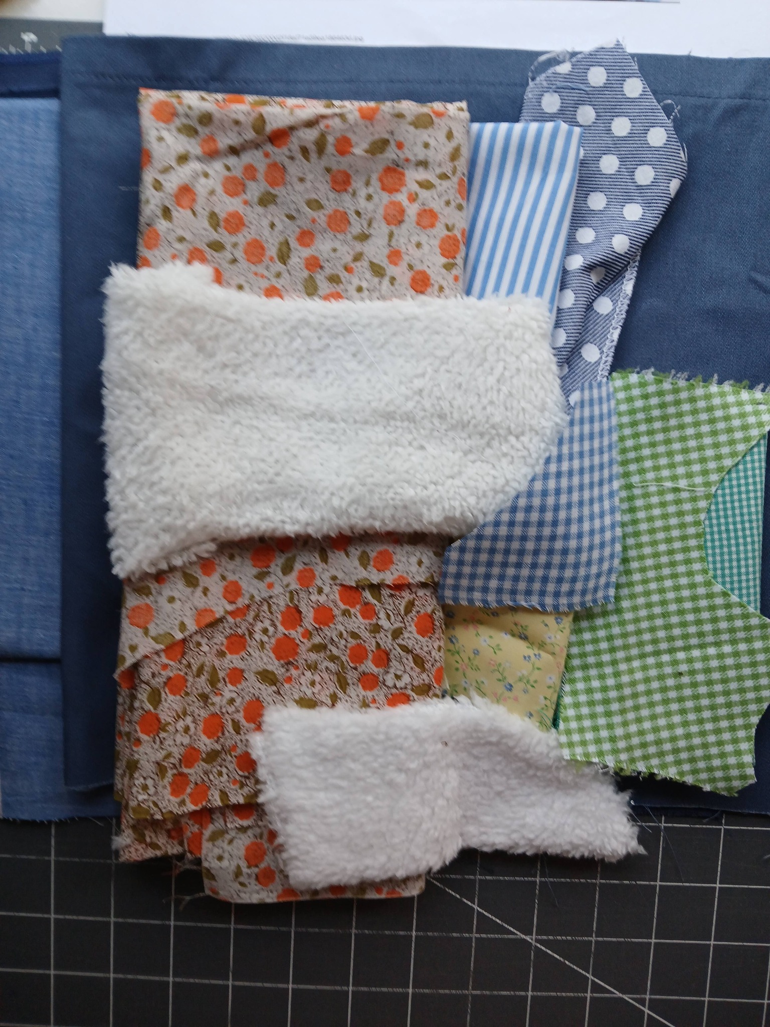 Coupon Tissu CHAT Motifs Patchwork - Carrés Coton, Neuf, Pour Coussin Ou Vêtement