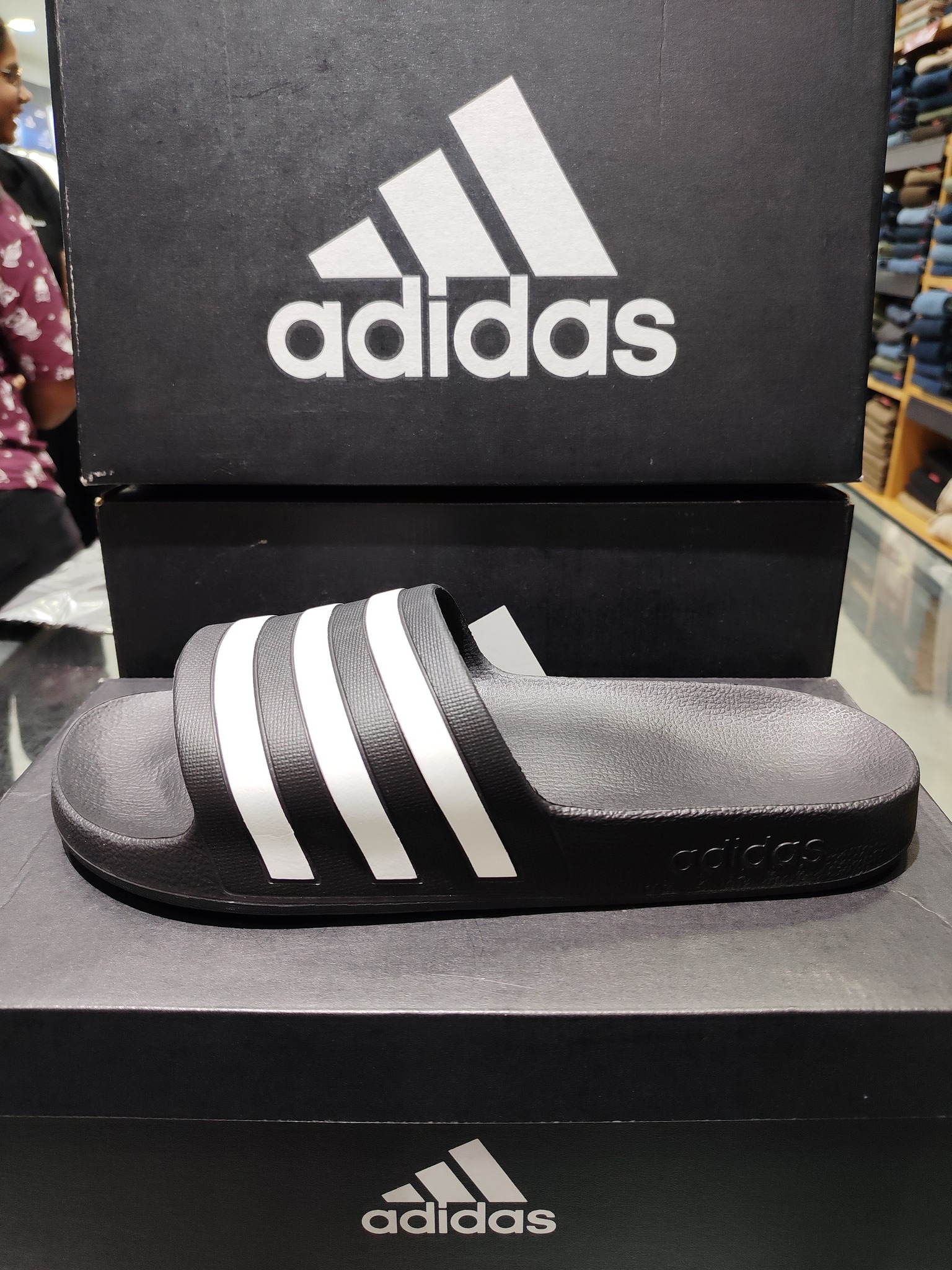 Adidas shoes New arrival price 6930/- Delivery all Over Bhutan